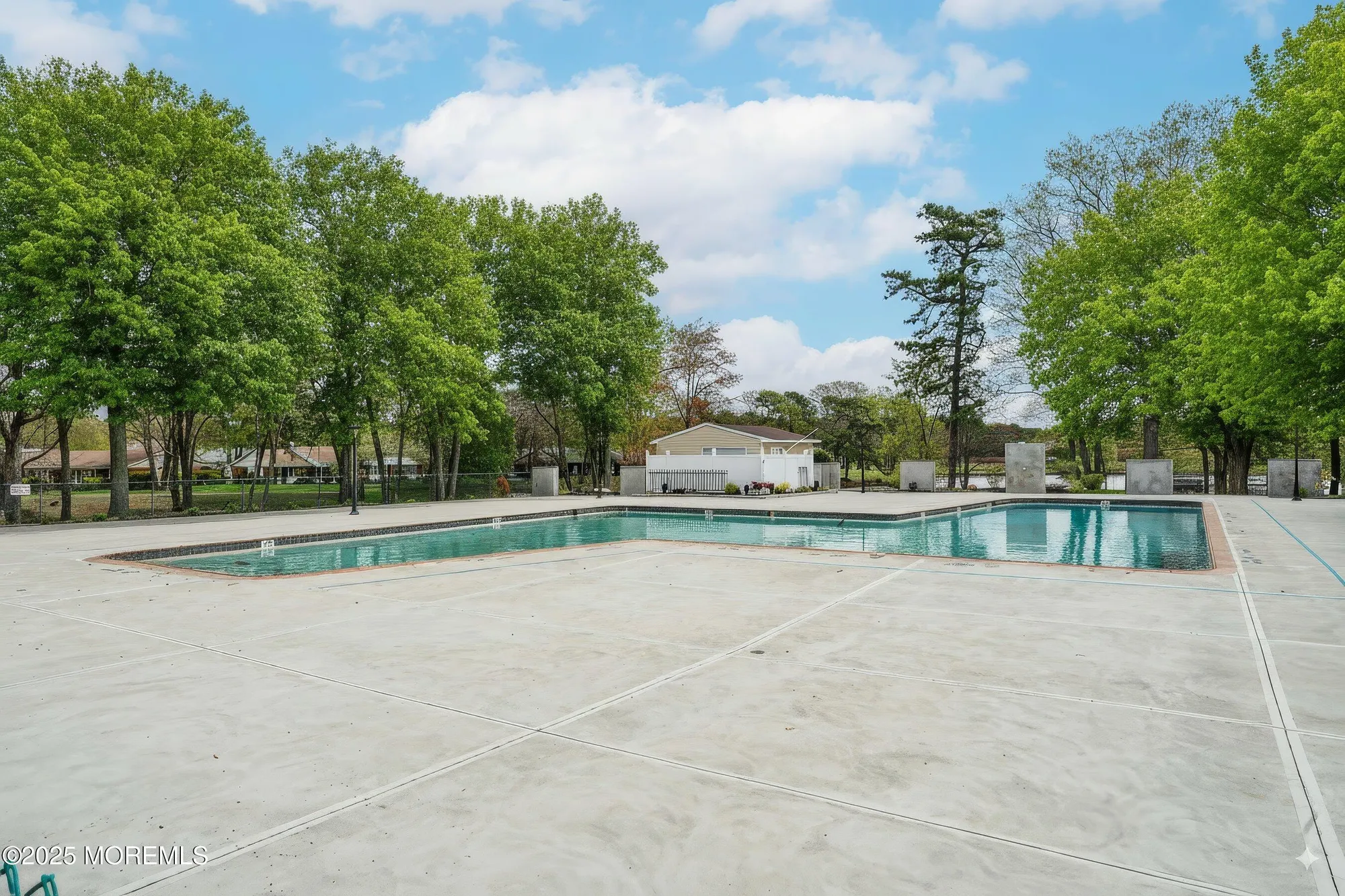 Property Slideshow image 24 of 27 | 1169b clydebank ct, Lakewood, NJ, 08701