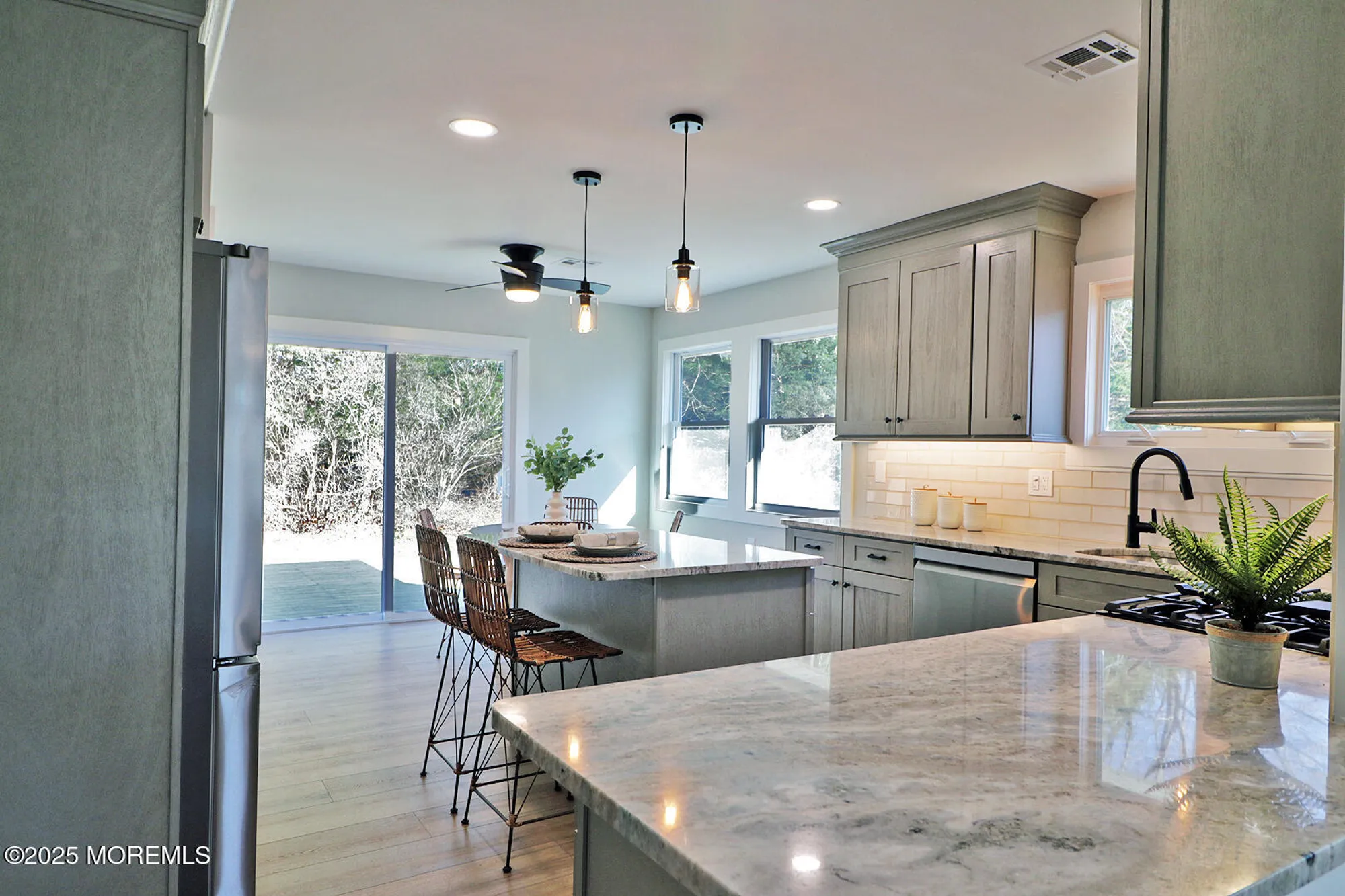 Property Slideshow image 11 of 43 | 16 mount dashan ln, Toms River, NJ, 08753