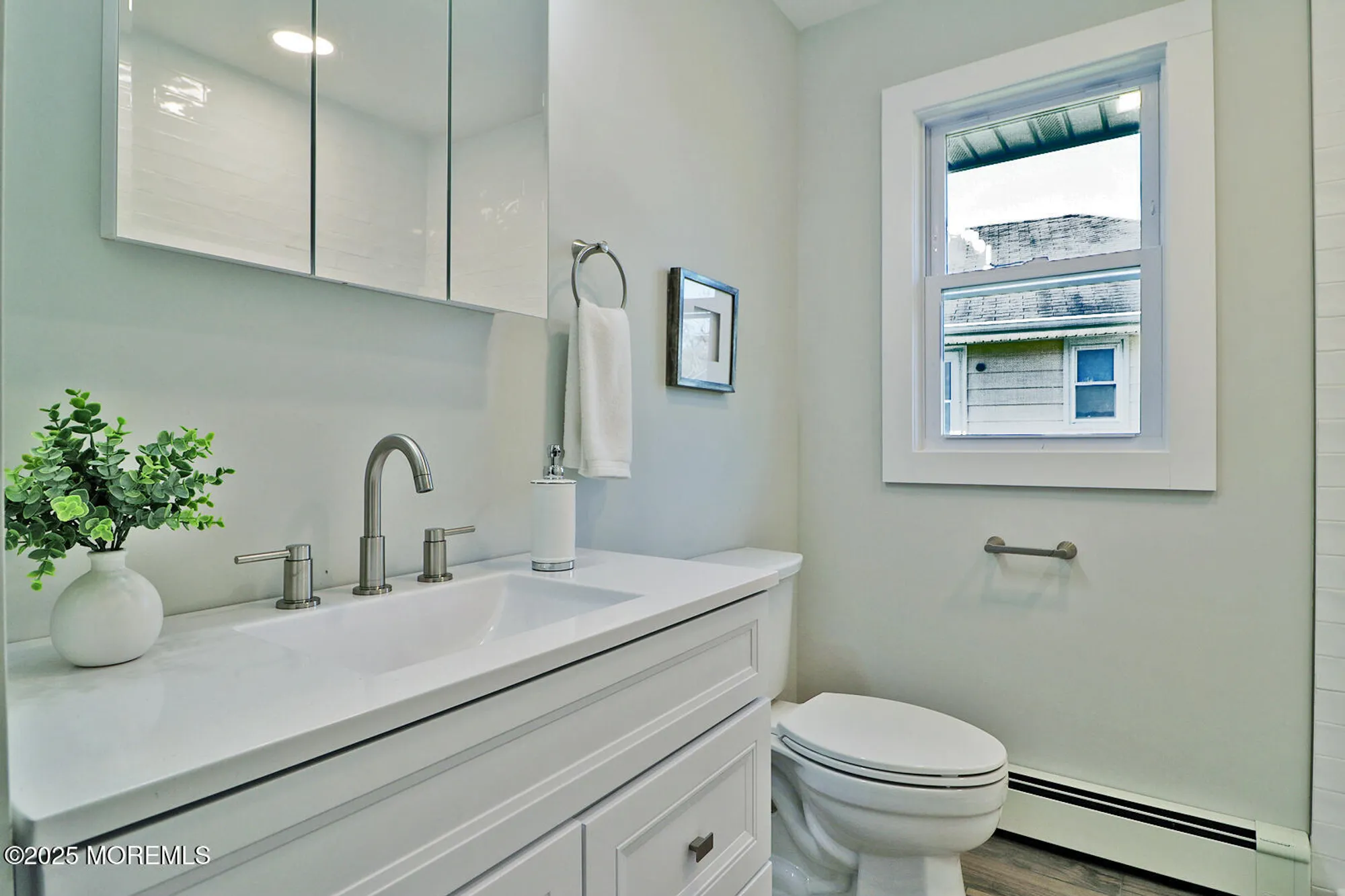Property Slideshow image 26 of 43 | 16 mount dashan ln, Toms River, NJ, 08753