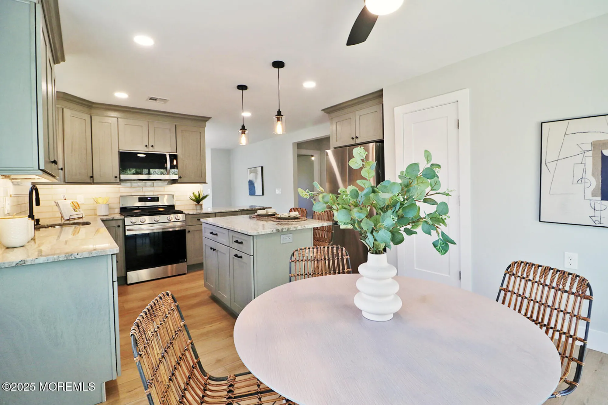 Property Slideshow image 21 of 43 | 16 mount dashan ln, Toms River, NJ, 08753