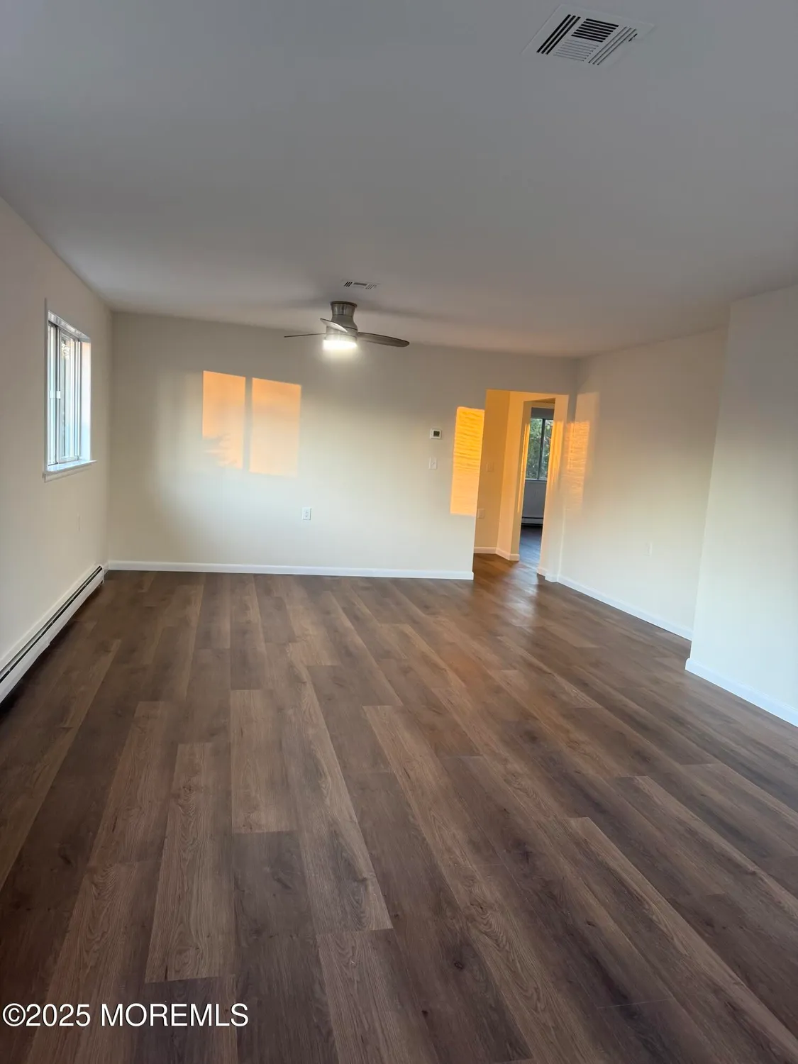 Property Slideshow image 4 of 19 | 8 nevis ct, Toms River, NJ, 08757