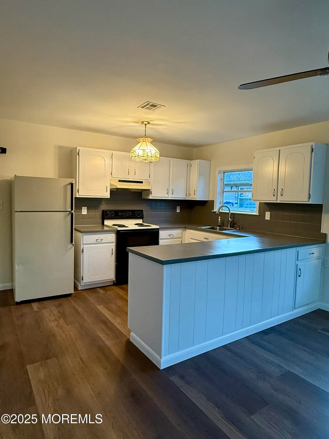 Property Slideshow image 7 of 19 | 8 nevis ct, Toms River, NJ, 08757