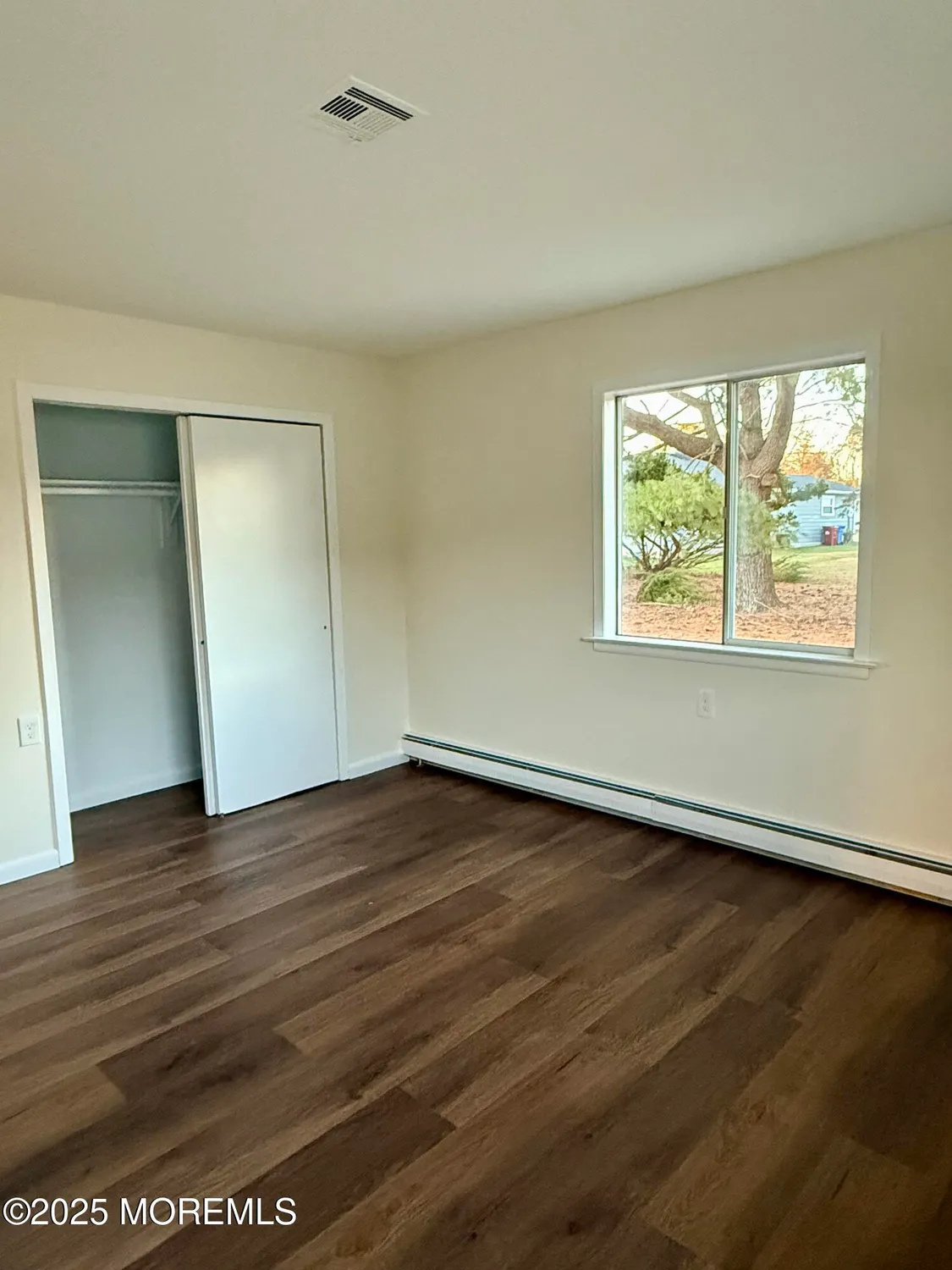 Property Slideshow image 12 of 19 | 8 nevis ct, Toms River, NJ, 08757