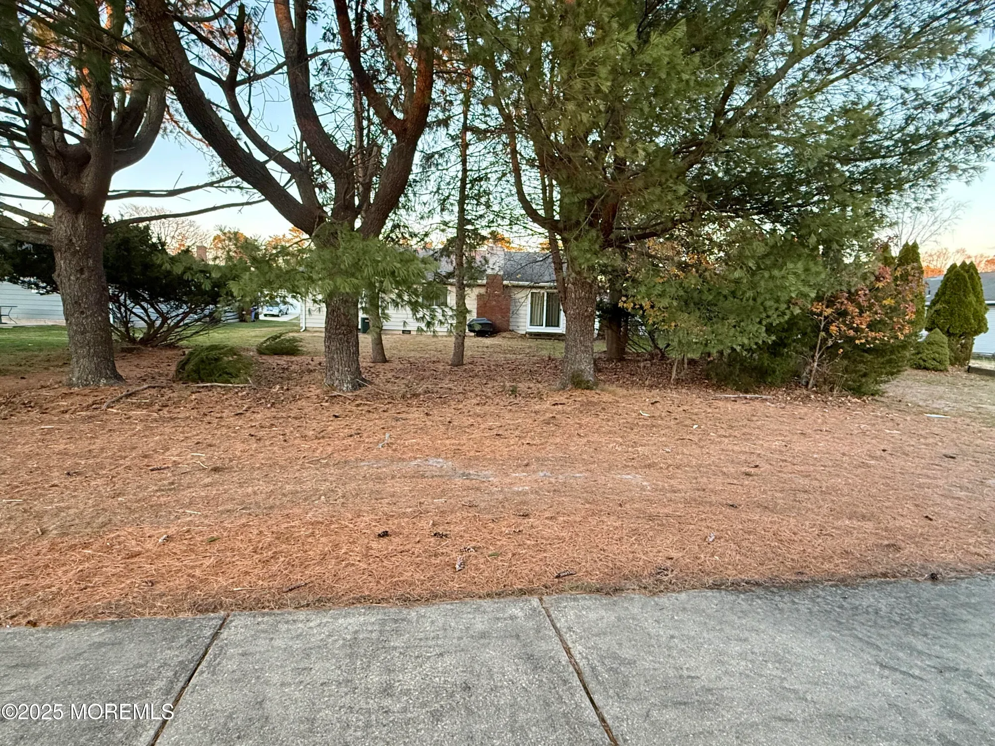 Property Slideshow image 19 of 19 | 8 nevis ct, Toms River, NJ, 08757