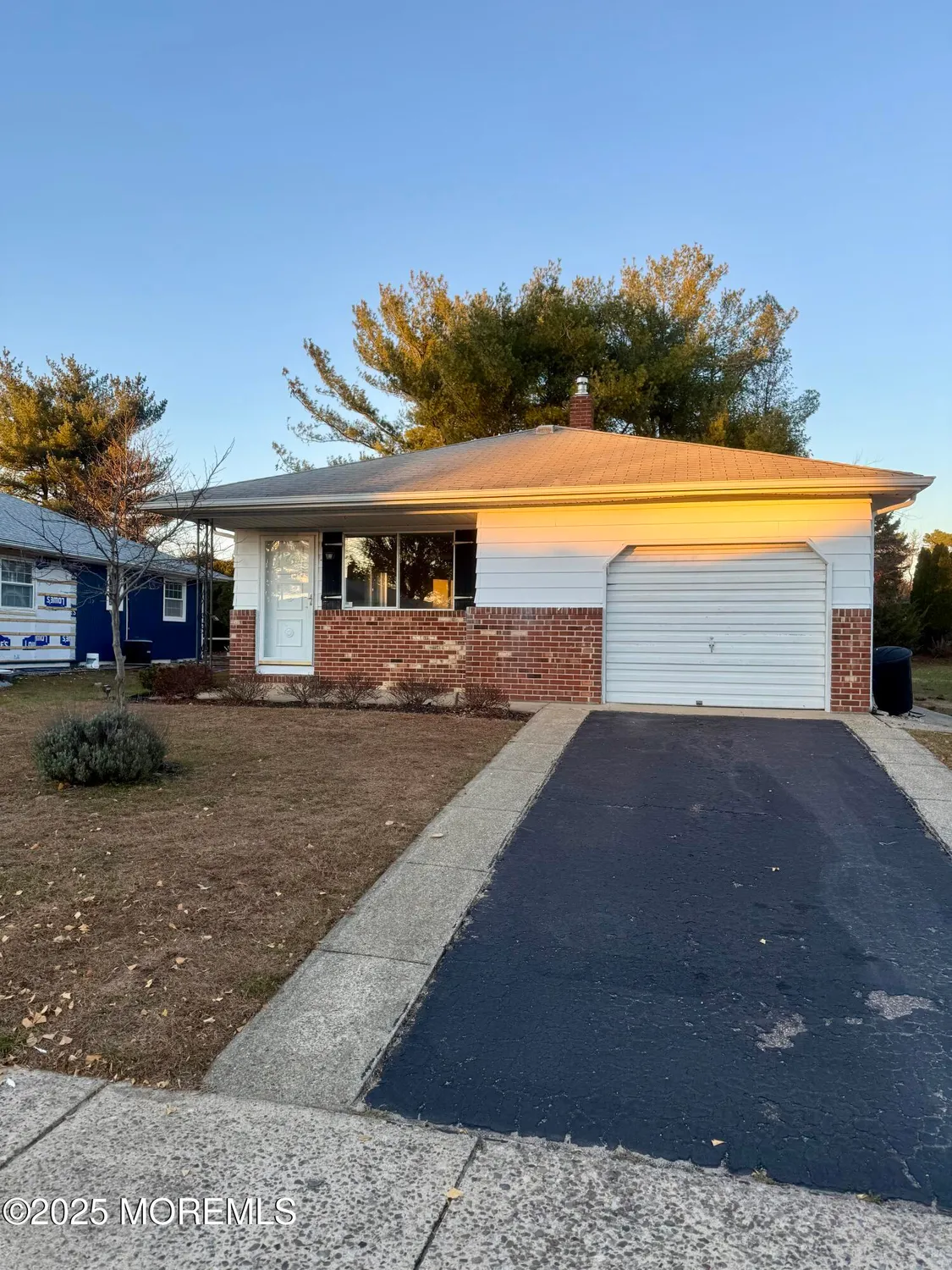 Property Slideshow image 1 of 19 | 8 nevis ct, Toms River, NJ, 08757