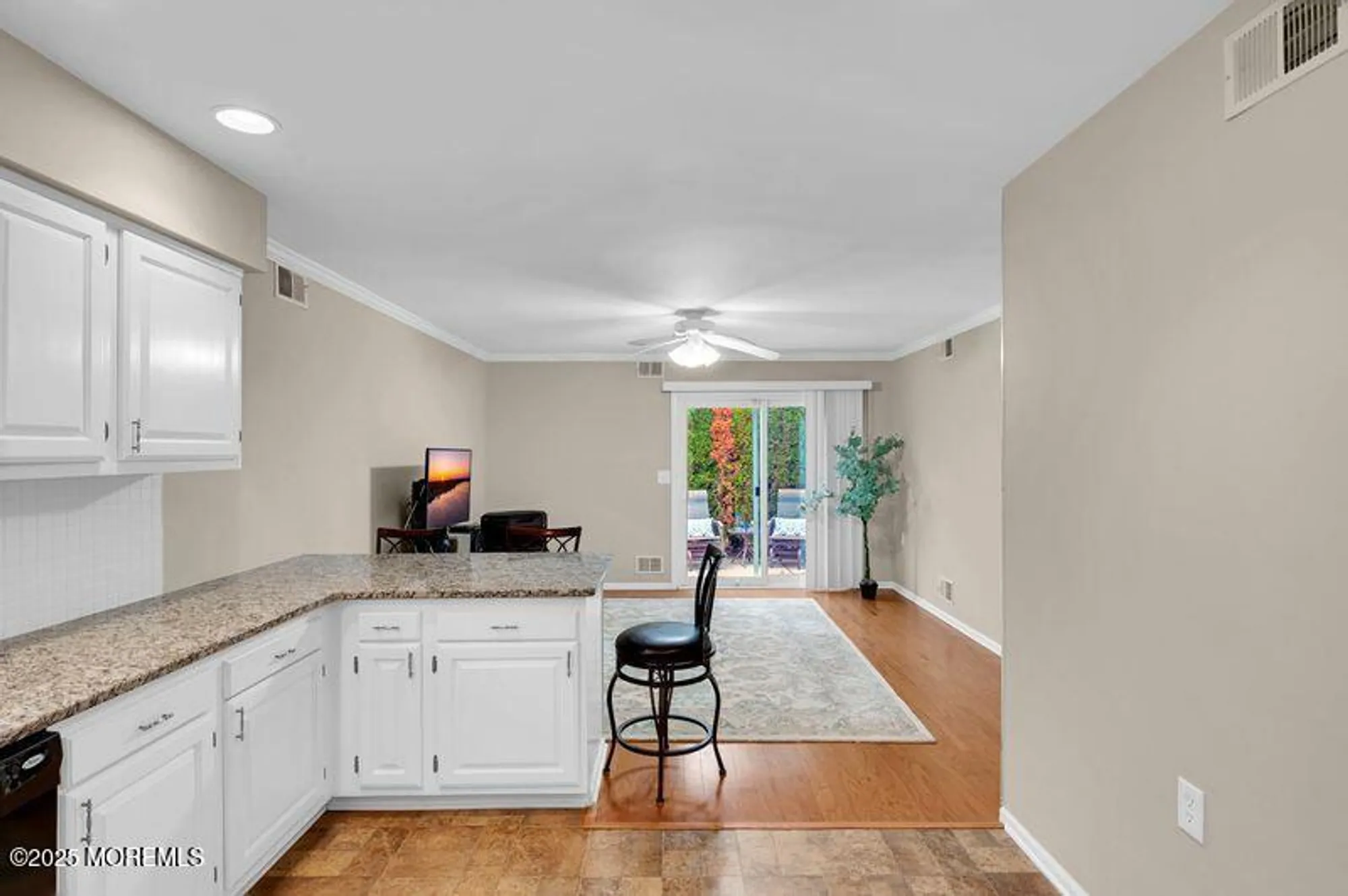 Property Slideshow image 14 of 27 | 22 rushmore dr, Brick, NJ, 08724