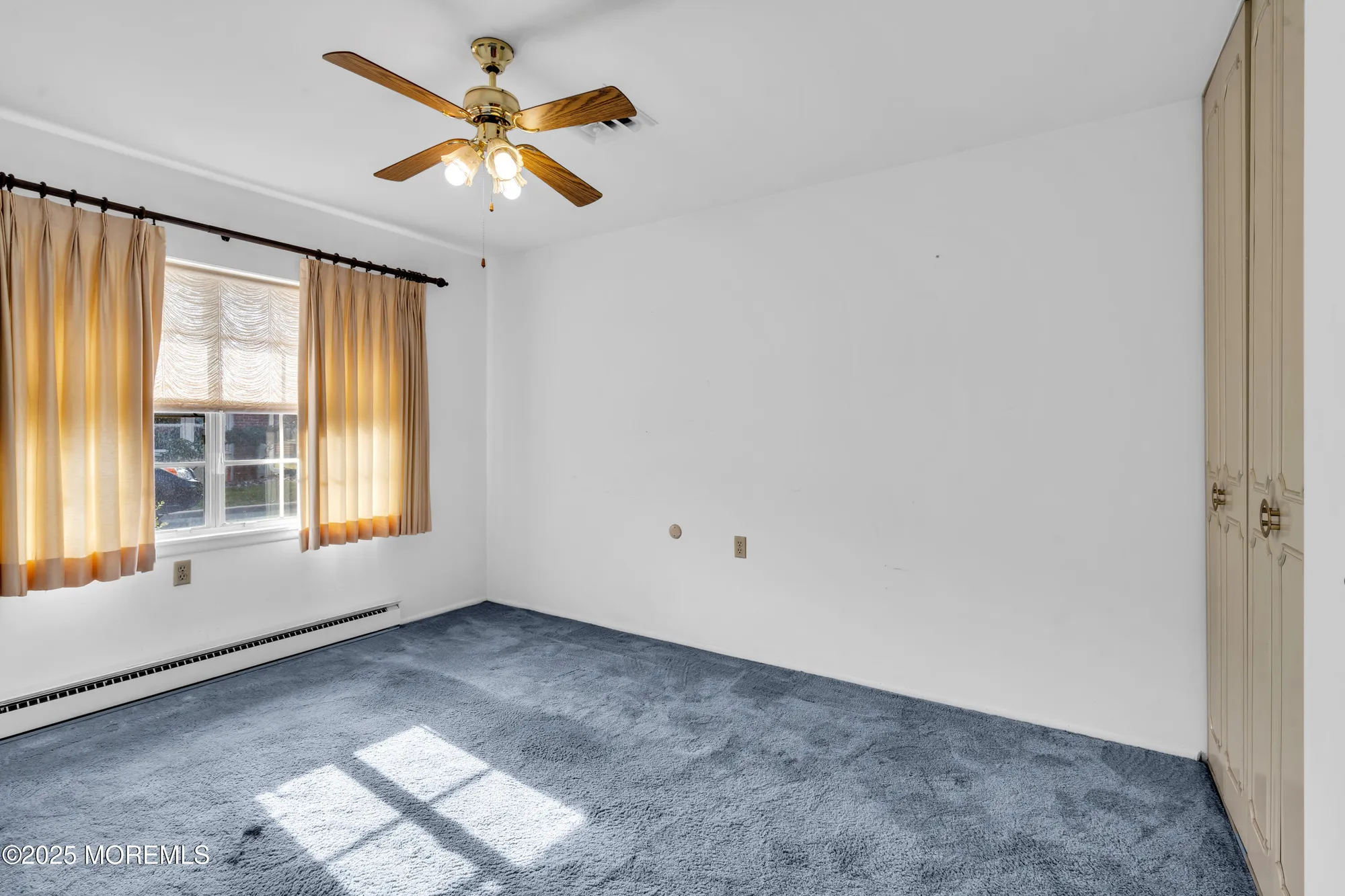 Property Slideshow image 18 of 22 | 243d jefferson ct, Lakewood, NJ, 08701