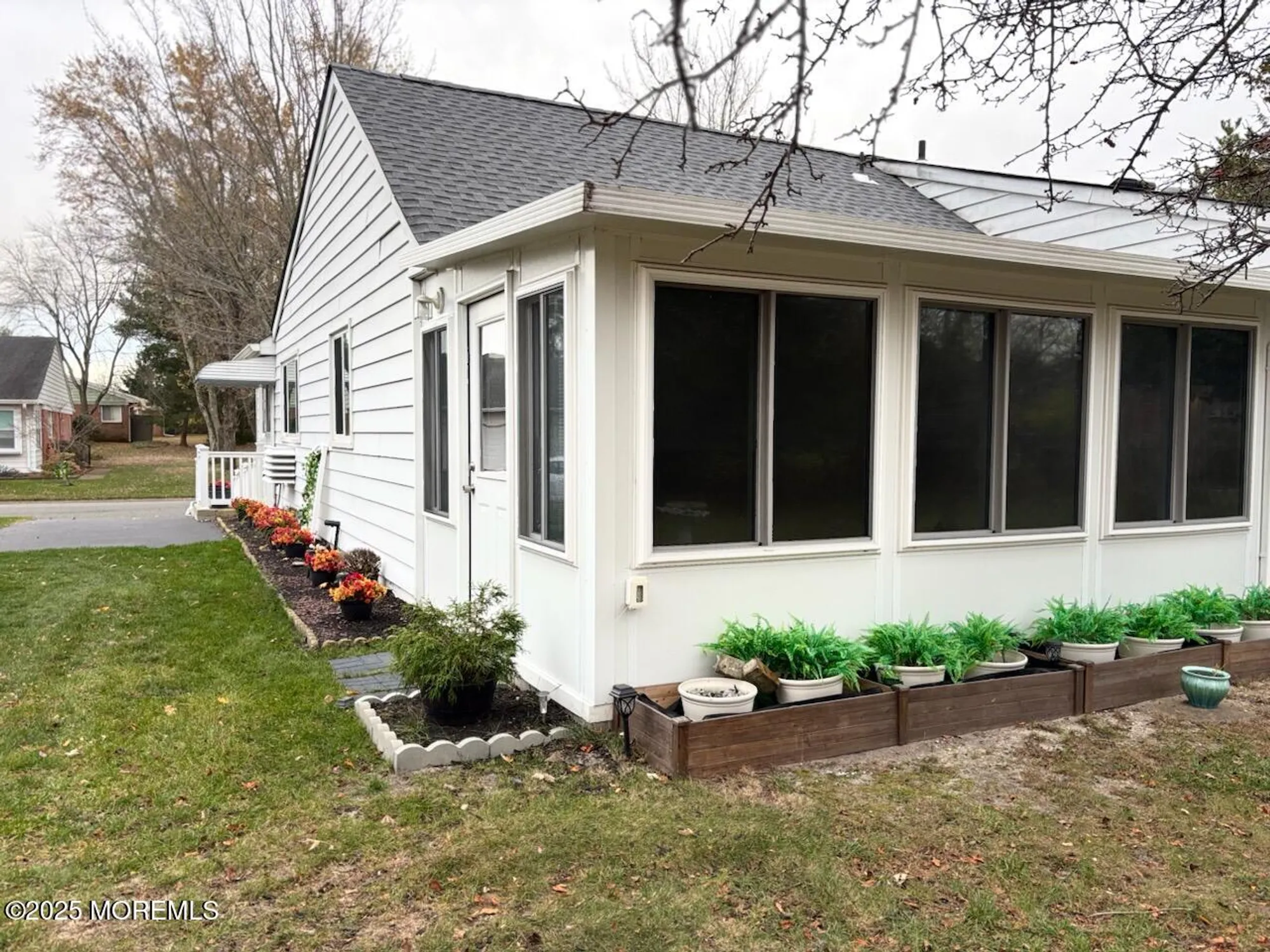 Property Slideshow image 12 of 57 | 10 constitution blvd b, Whiting, NJ, 08759