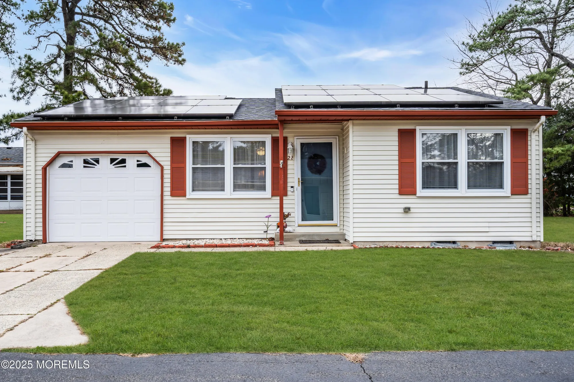 Property Slideshow image 2 of 26 | 22 hummingbird ln # 73, Whiting, NJ, 08759