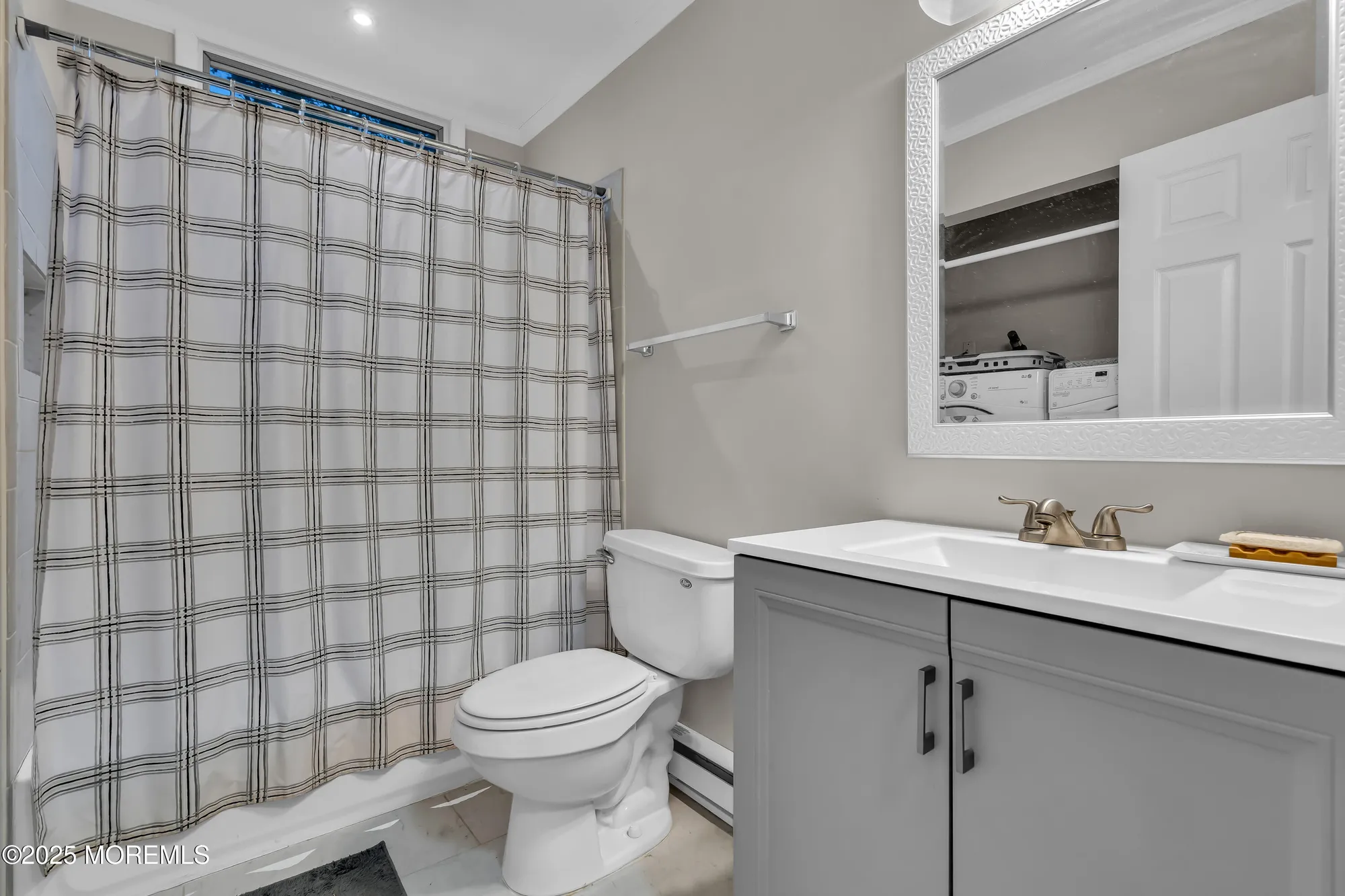 Property Slideshow image 19 of 26 | 22 hummingbird ln # 73, Whiting, NJ, 08759