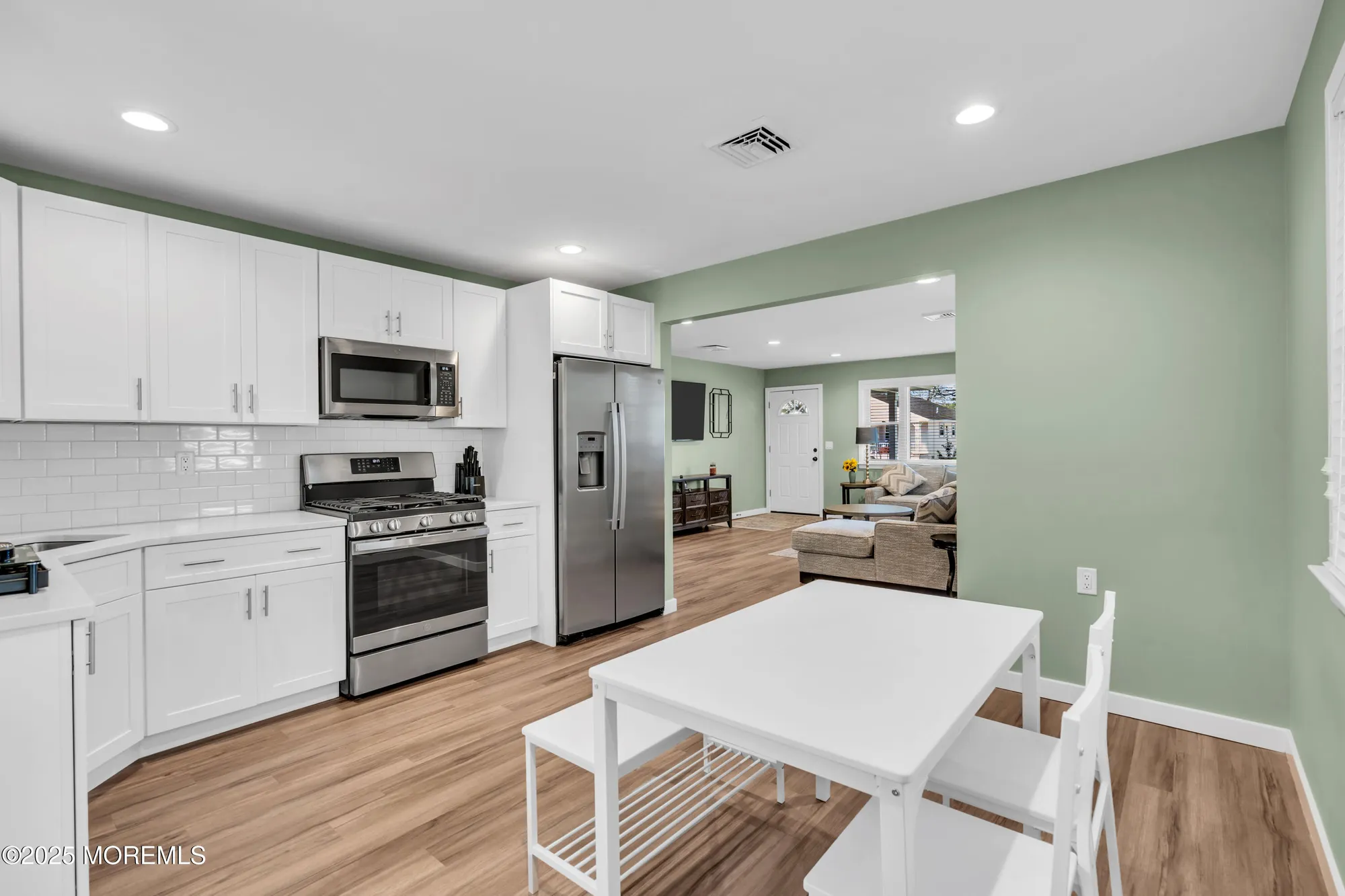 Property Slideshow image 11 of 25 | 50 golden glow circus, Toms River, NJ, 08755