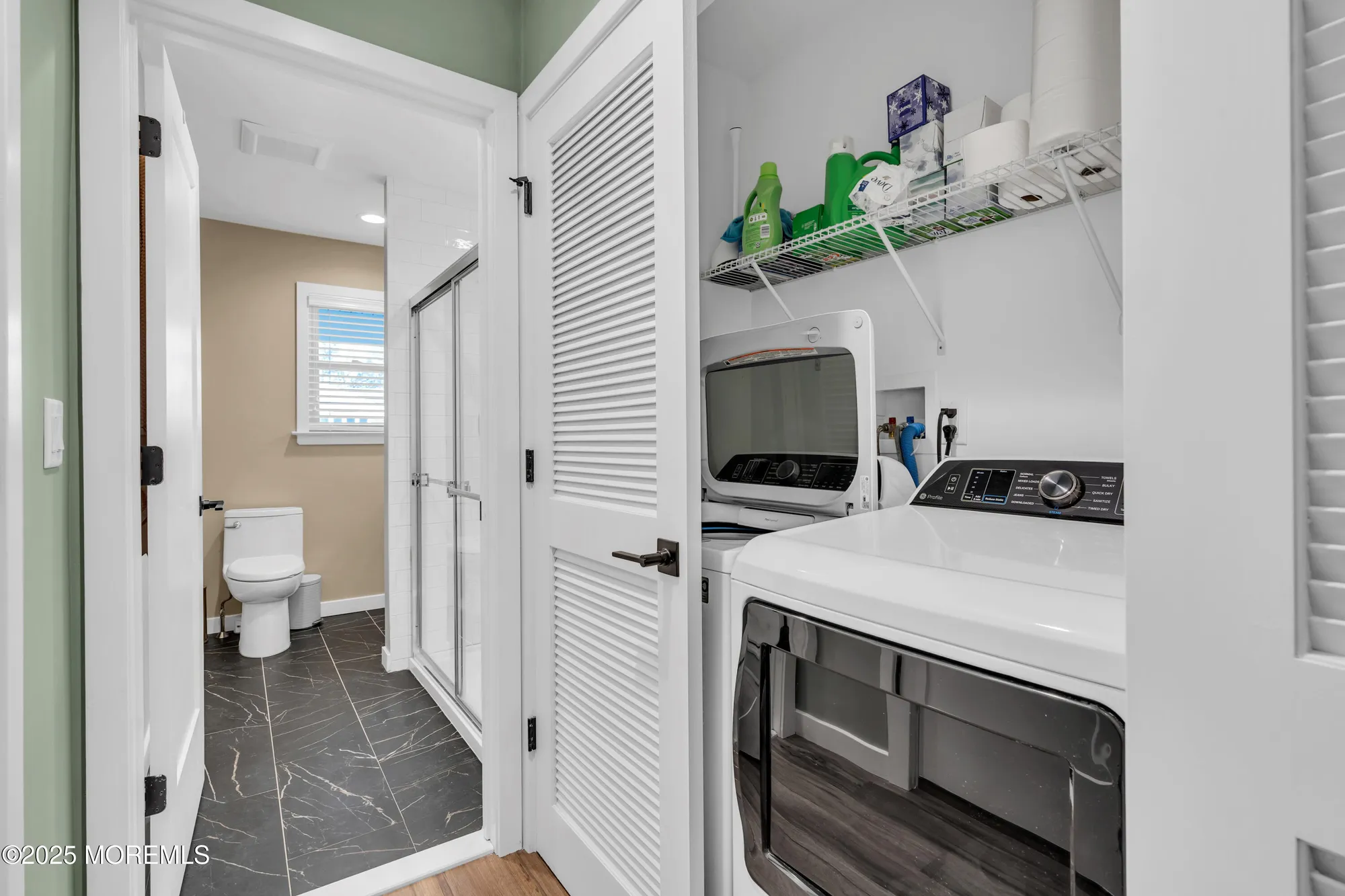 Property Slideshow image 20 of 25 | 50 golden glow circus, Toms River, NJ, 08755