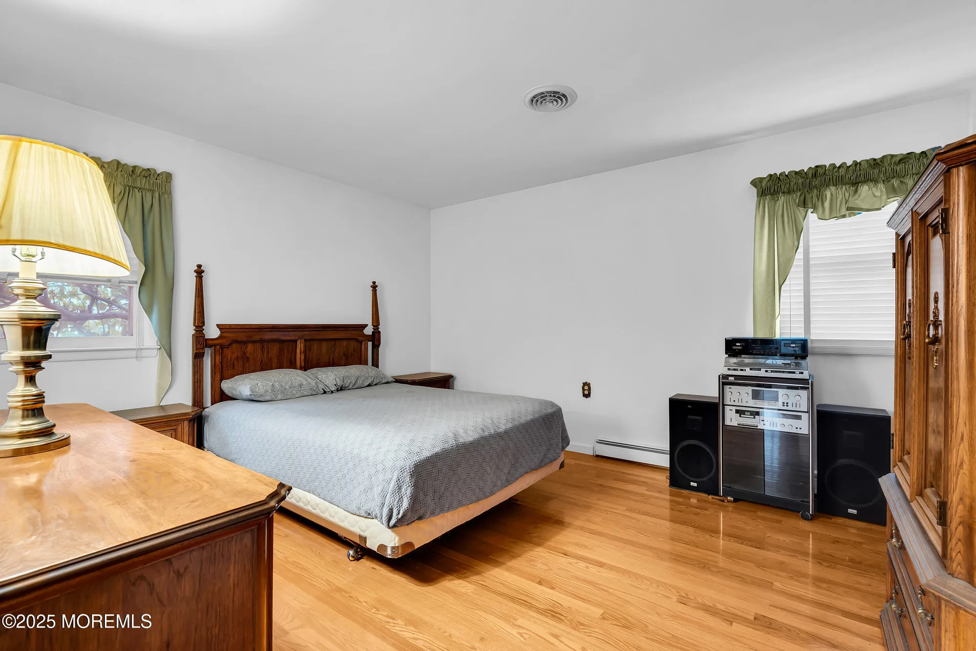 Property Slideshow image 27 of 36 | 1415 ark st, Toms River, NJ, 08755