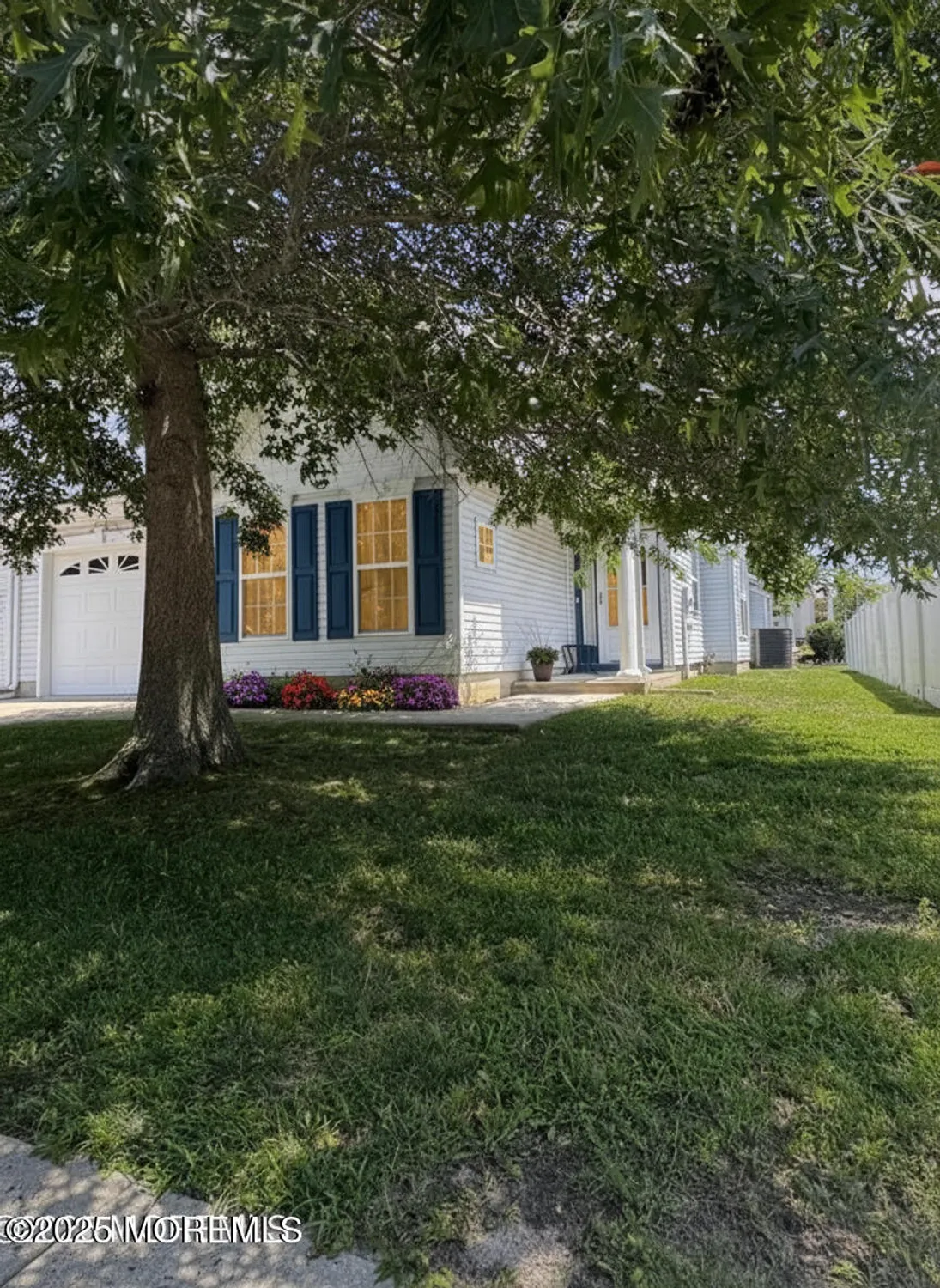 Property Slideshow image 1 of 18 | 112 giunta walk, Mays Landing, NJ, 08330