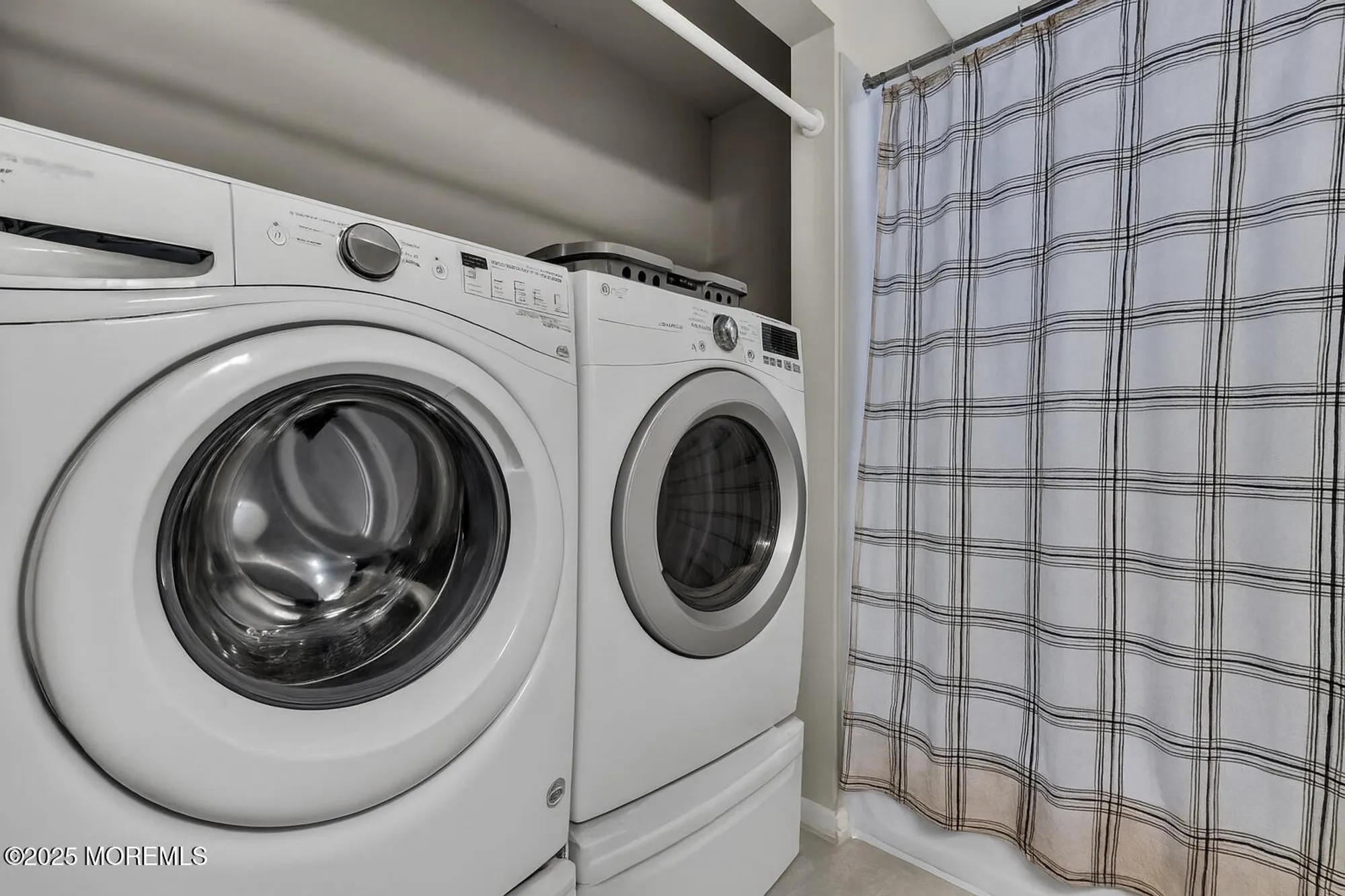 Property Slideshow image 20 of 26 | 22 hummingbird ln # 73, Whiting, NJ, 08759