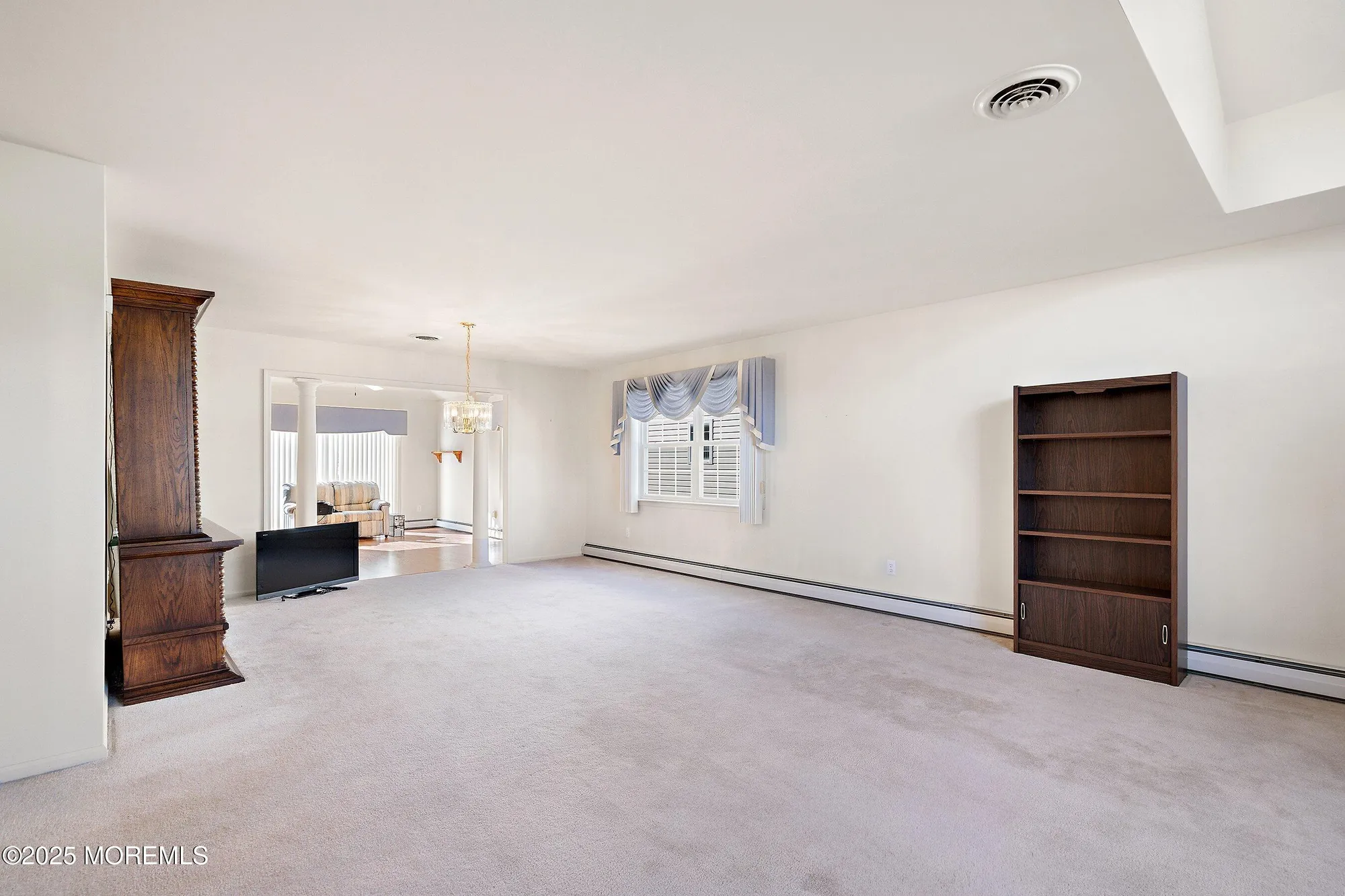 Property Slideshow image 4 of 29 | 91 westport dr, Toms River, NJ, 08757