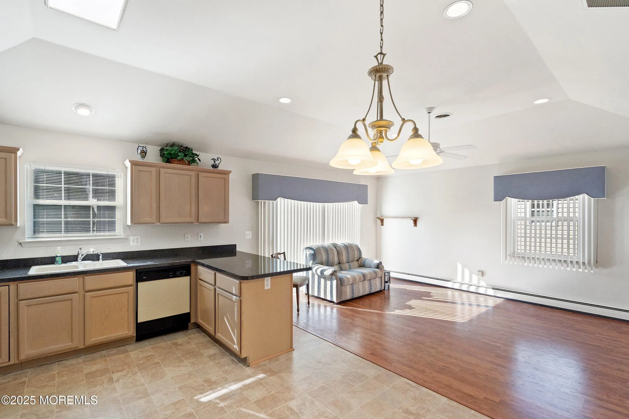 Property Slideshow image 14 of 29 | 91 westport dr, Toms River, NJ, 08757