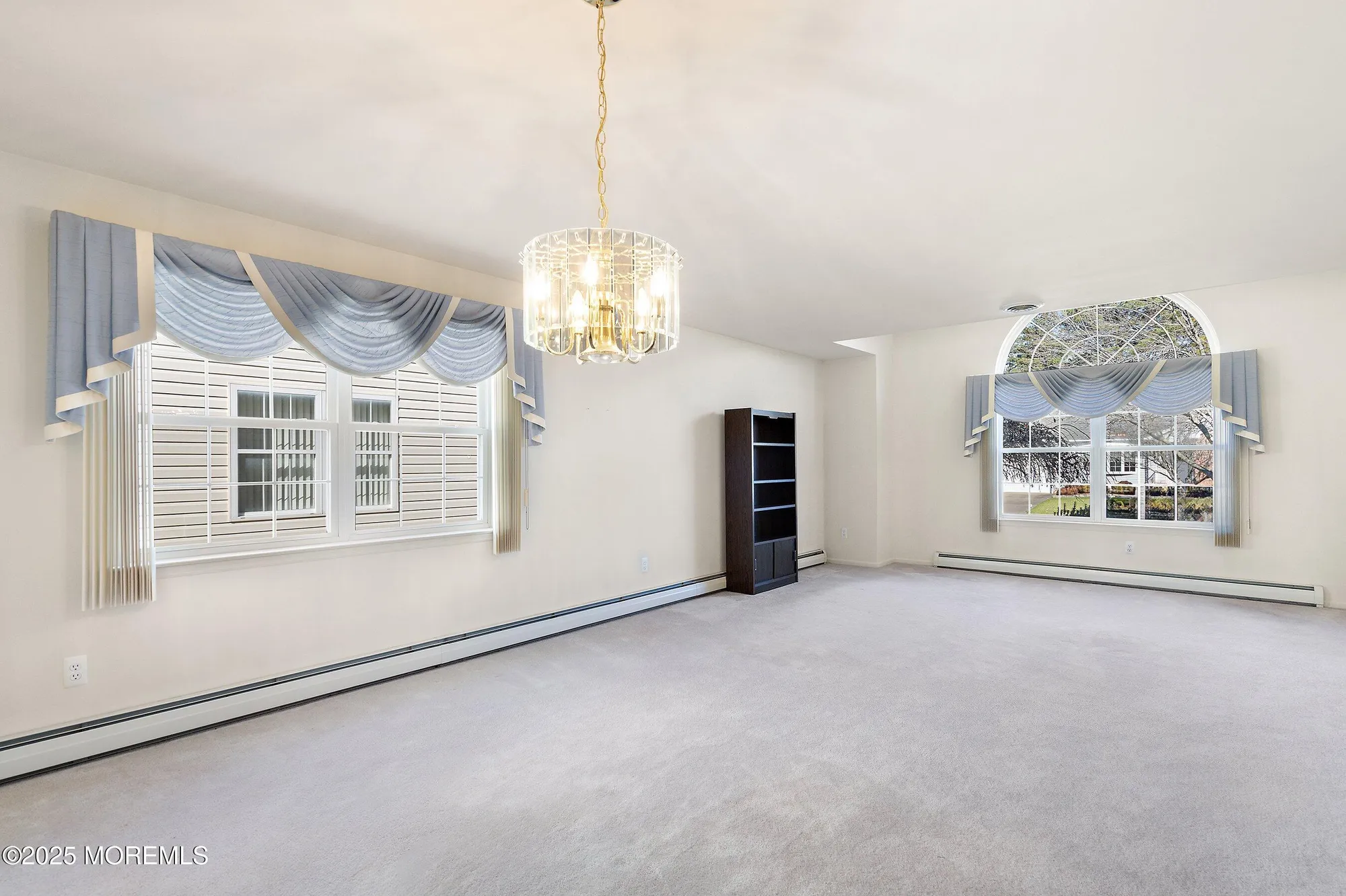 Property Slideshow image 9 of 29 | 91 westport dr, Toms River, NJ, 08757