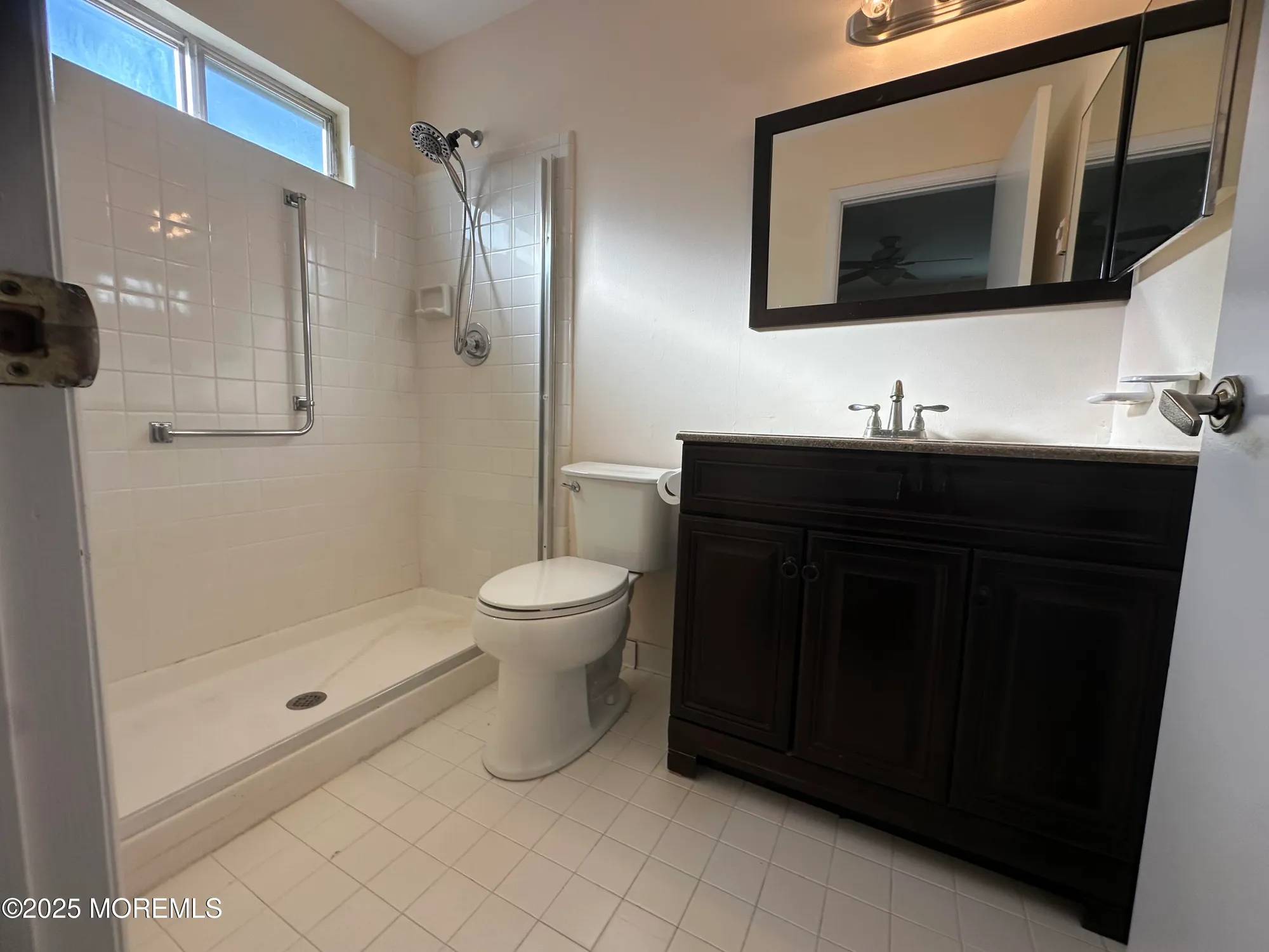 Property Slideshow image 4 of 18 | 21 harrogate ln, Manchester, NJ, 08759
