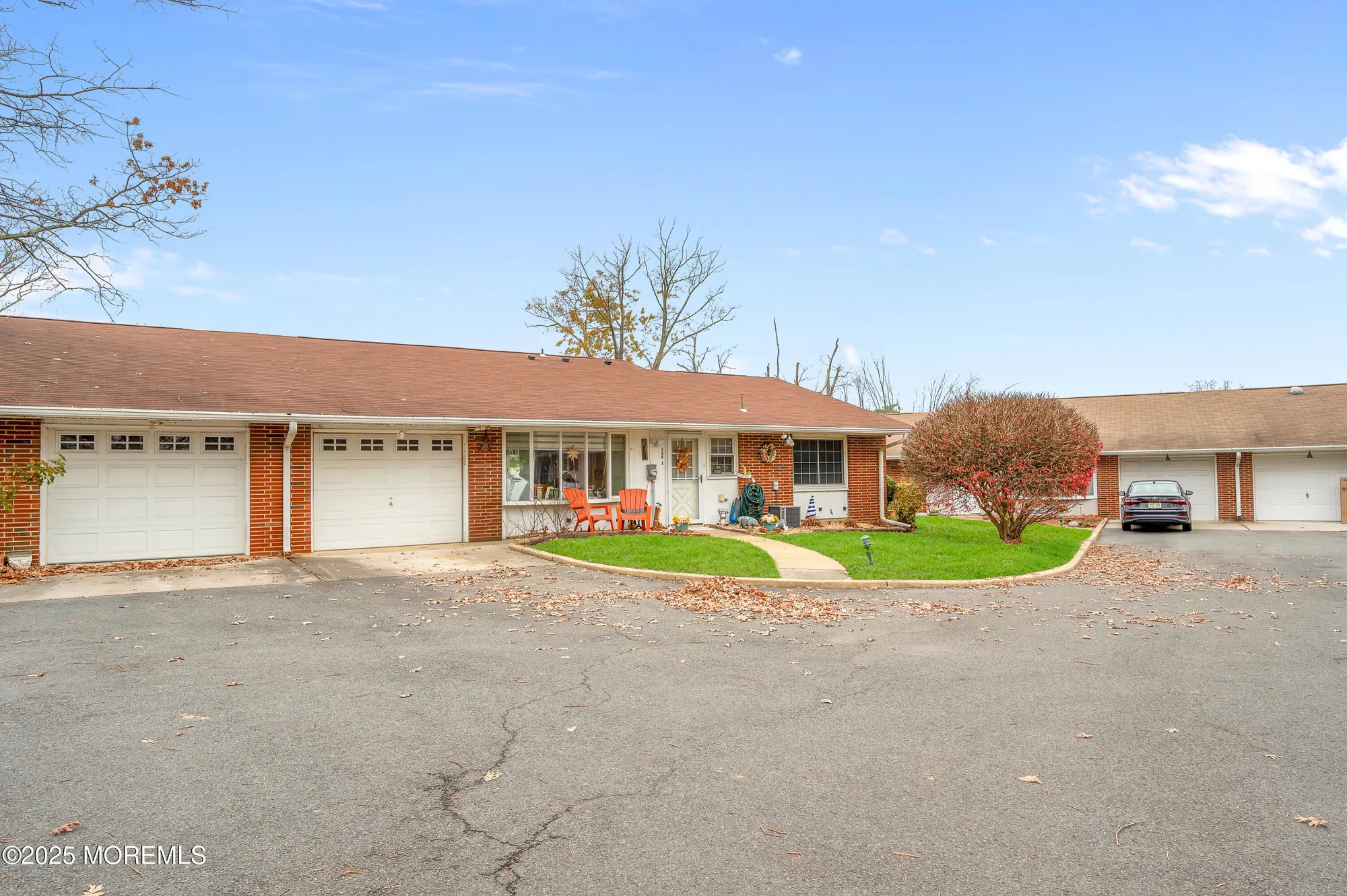 Property Slideshow image 28 of 40 | 588a lake point dr # 100a, Lakewood, NJ, 08701