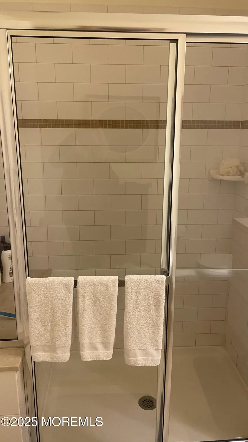 Property Slideshow image 10 of 24 | 735 amy ct, Lakewood, NJ, 08701