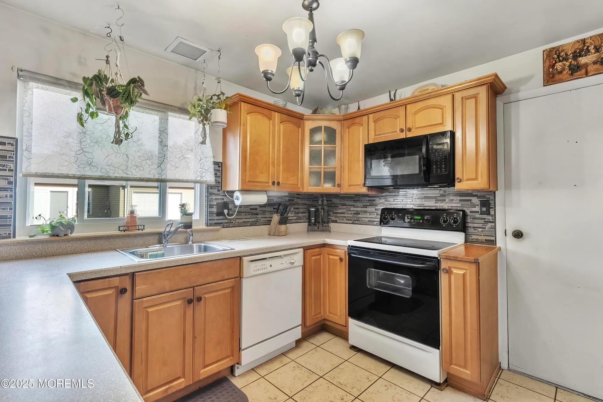 Property Slideshow image 22 of 32 | 467a chelsea ct, Manchester, NJ, 08759