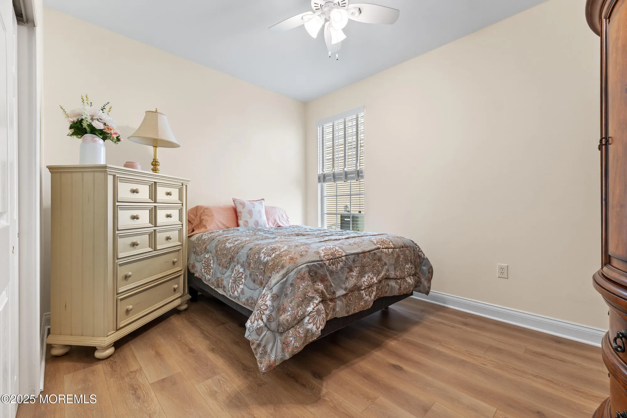 Property Slideshow image 26 of 40 | 43 marlow dr, Jackson, NJ, 08527