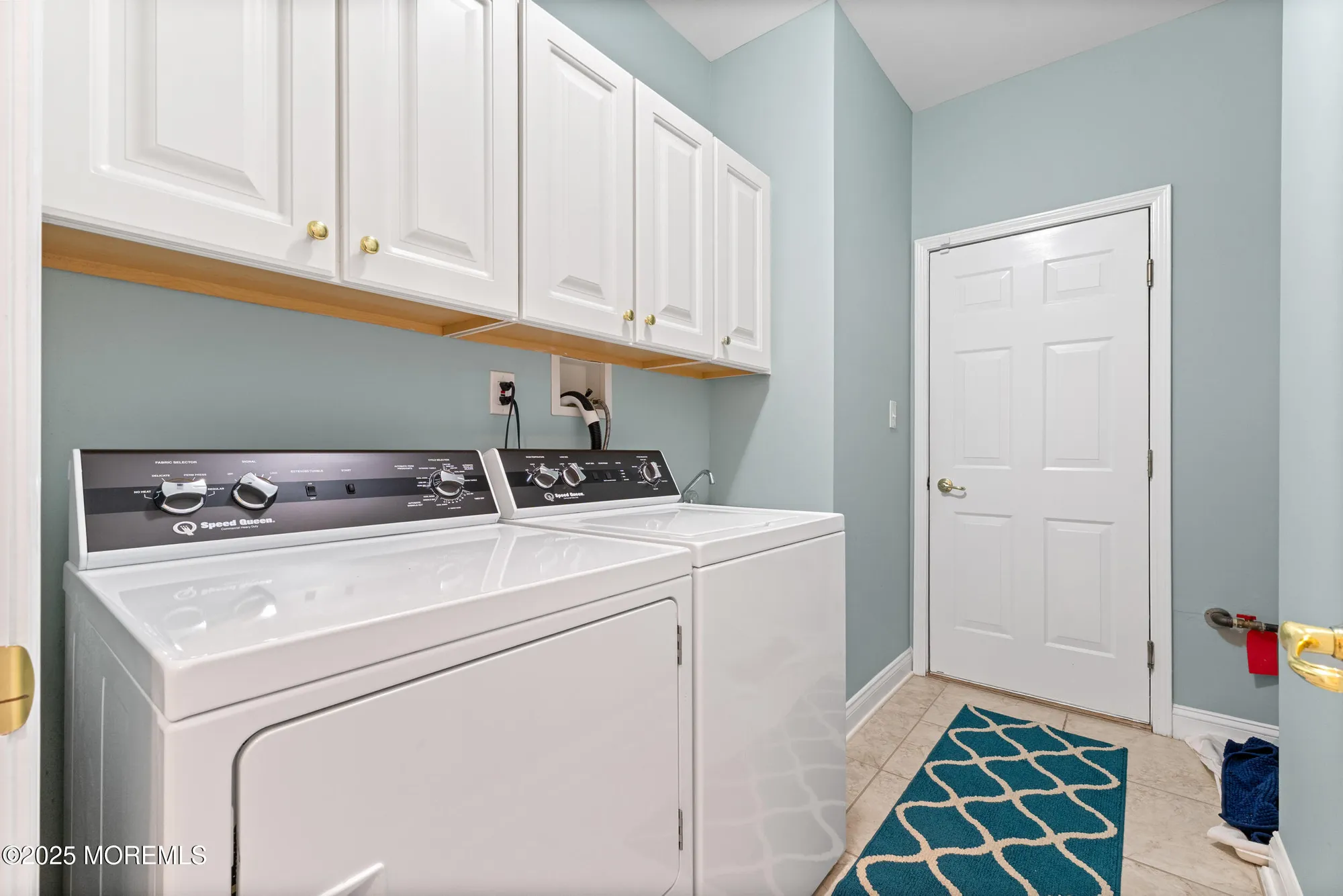 Property Slideshow image 32 of 40 | 43 marlow dr, Jackson, NJ, 08527