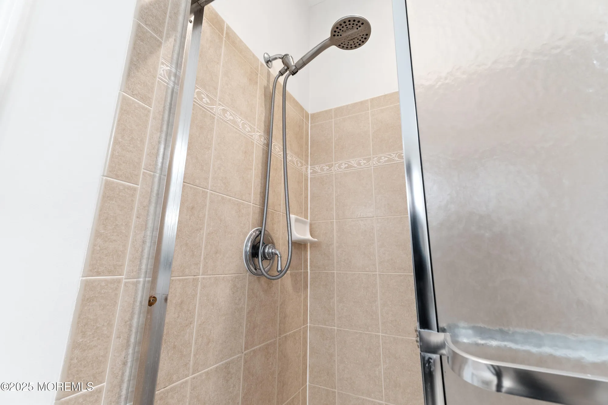 Property Slideshow image 37 of 40 | 43 marlow dr, Jackson, NJ, 08527