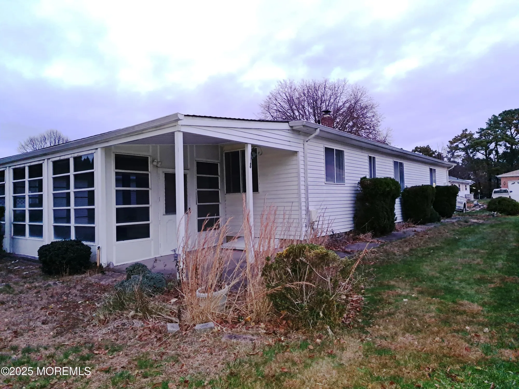 Property Slideshow image 18 of 33 | 135 biabou dr, Toms River, NJ, 08757