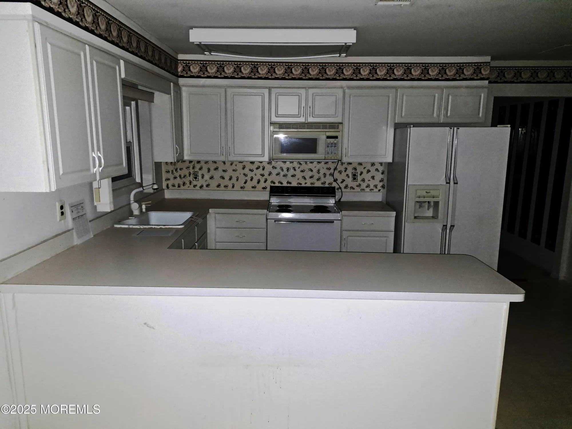 Property Slideshow image 3 of 33 | 135 biabou dr, Toms River, NJ, 08757