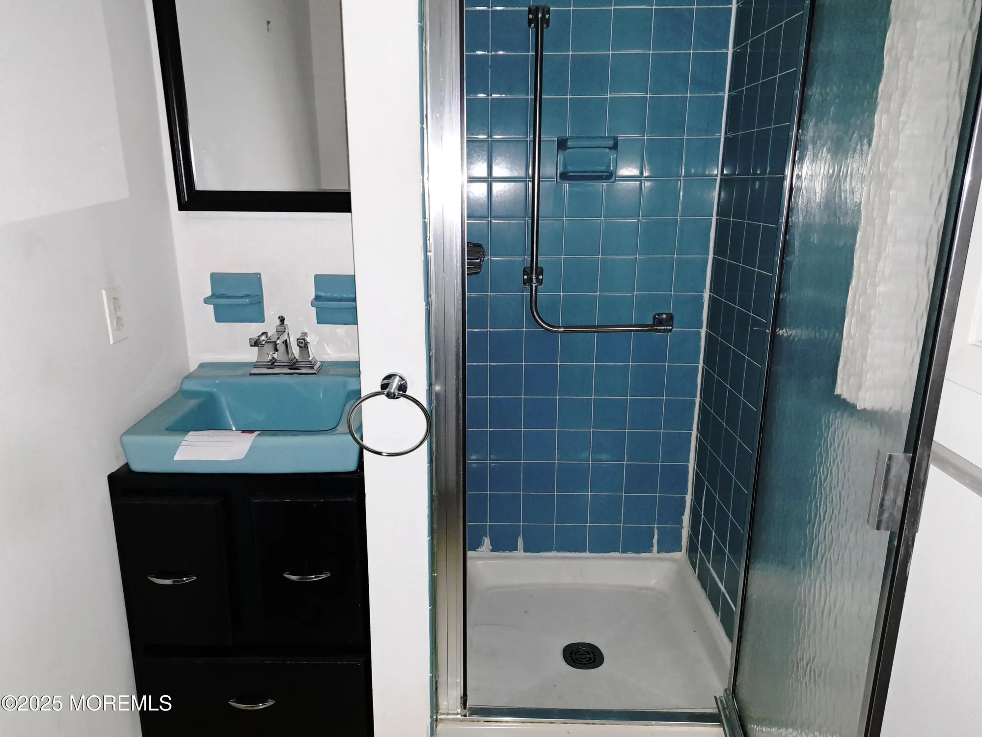 Property Slideshow image 14 of 33 | 135 biabou dr, Toms River, NJ, 08757