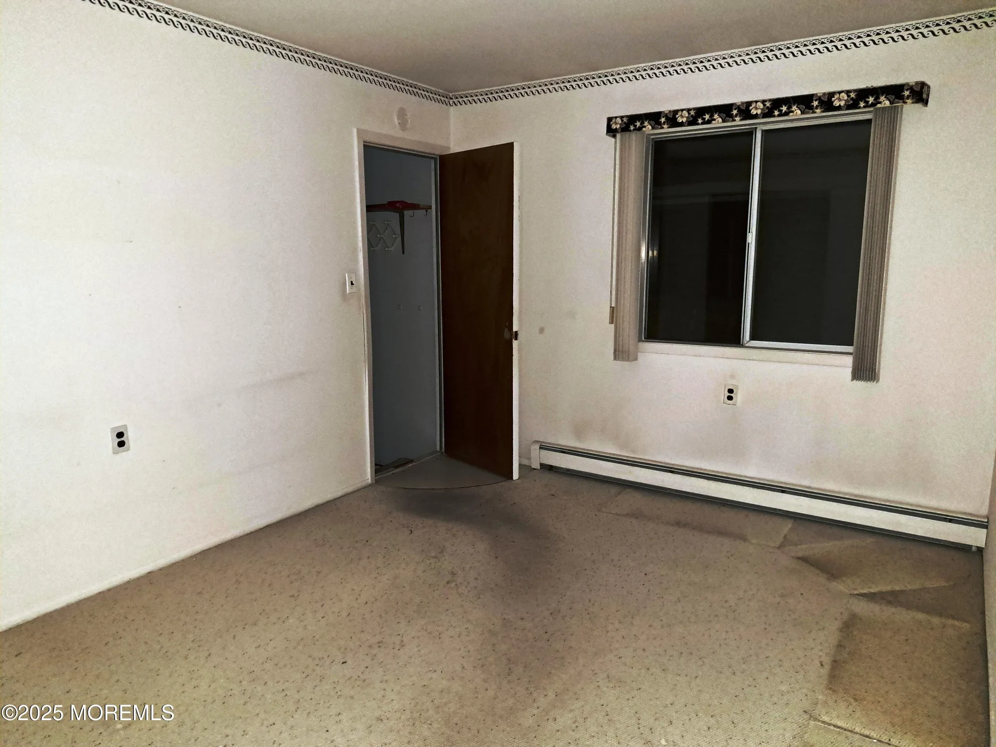 Property Slideshow image 27 of 33 | 135 biabou dr, Toms River, NJ, 08757