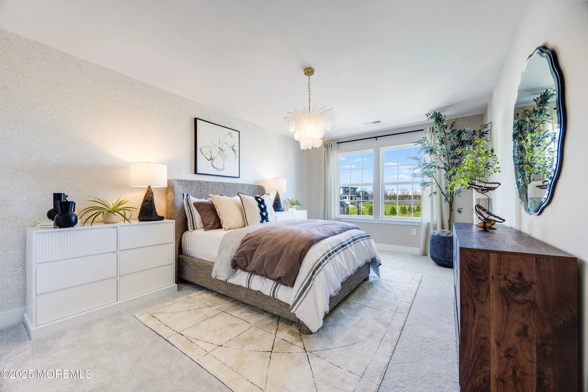 Property Slideshow image 23 of 41 | 94 fillmore dr, Monroe, NJ, 08831