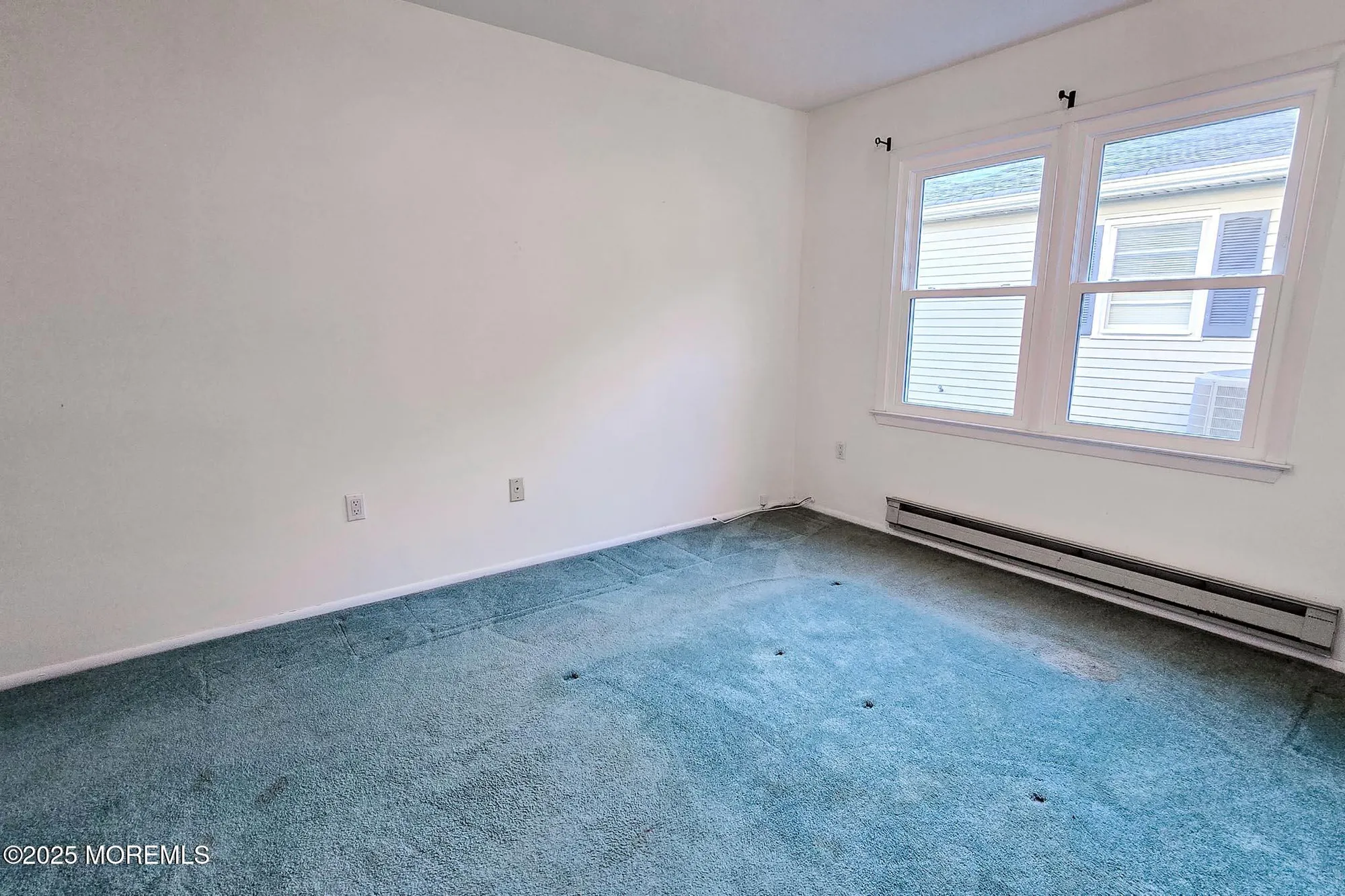 Property Slideshow image 20 of 33 | 91 lauren ln, Brick, NJ, 08723