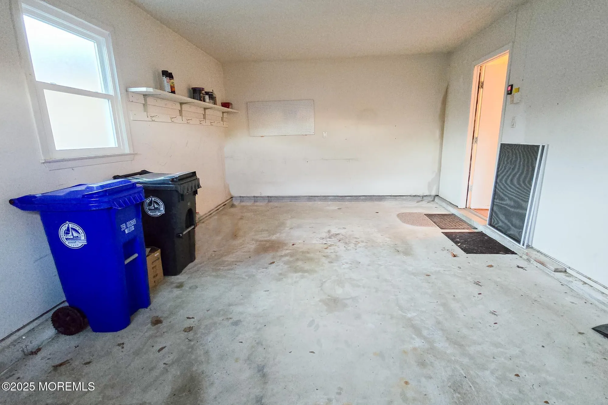 Property Slideshow image 29 of 33 | 91 lauren ln, Brick, NJ, 08723