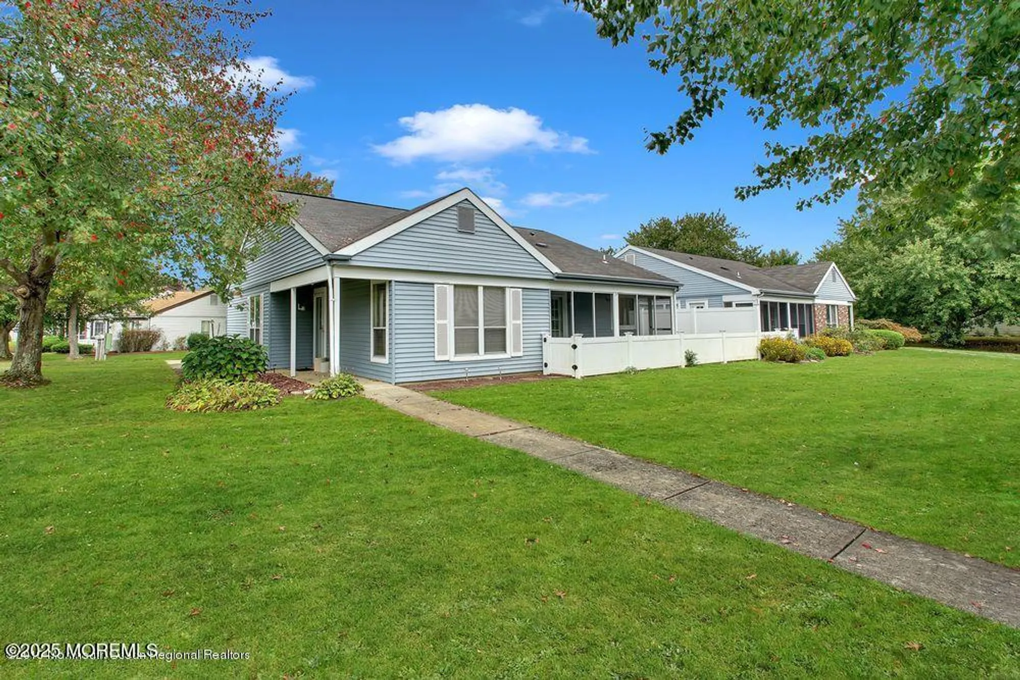 Property Slideshow image 1 of 19 | 949a liverpool cir, Manchester, NJ, 08759