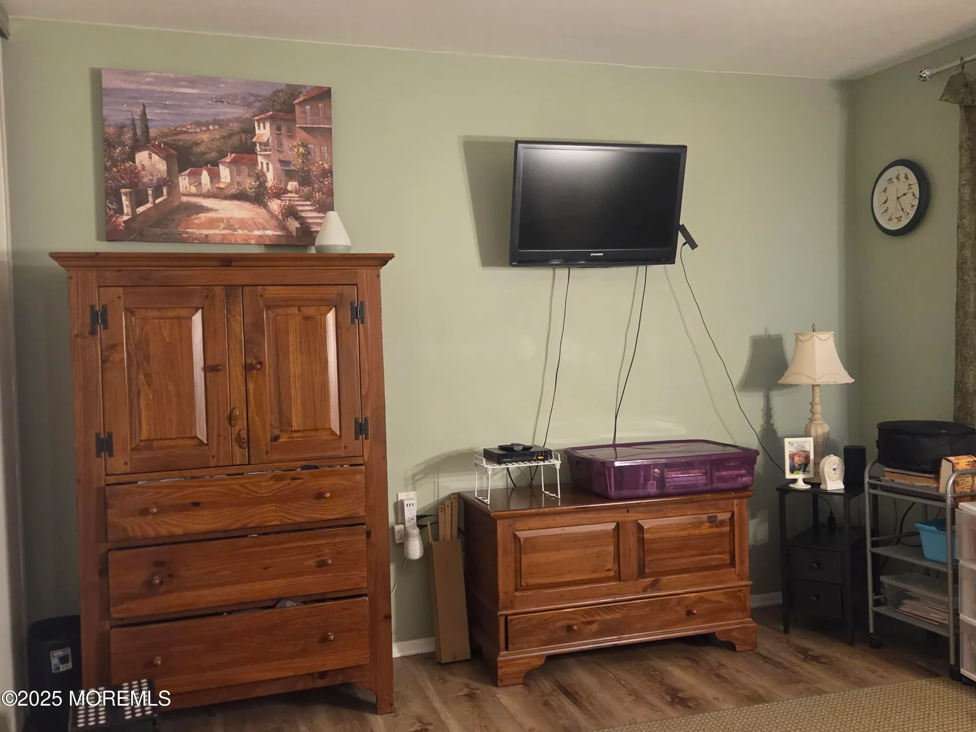 Property Slideshow image 14 of 19 | 949a liverpool cir, Manchester, NJ, 08759