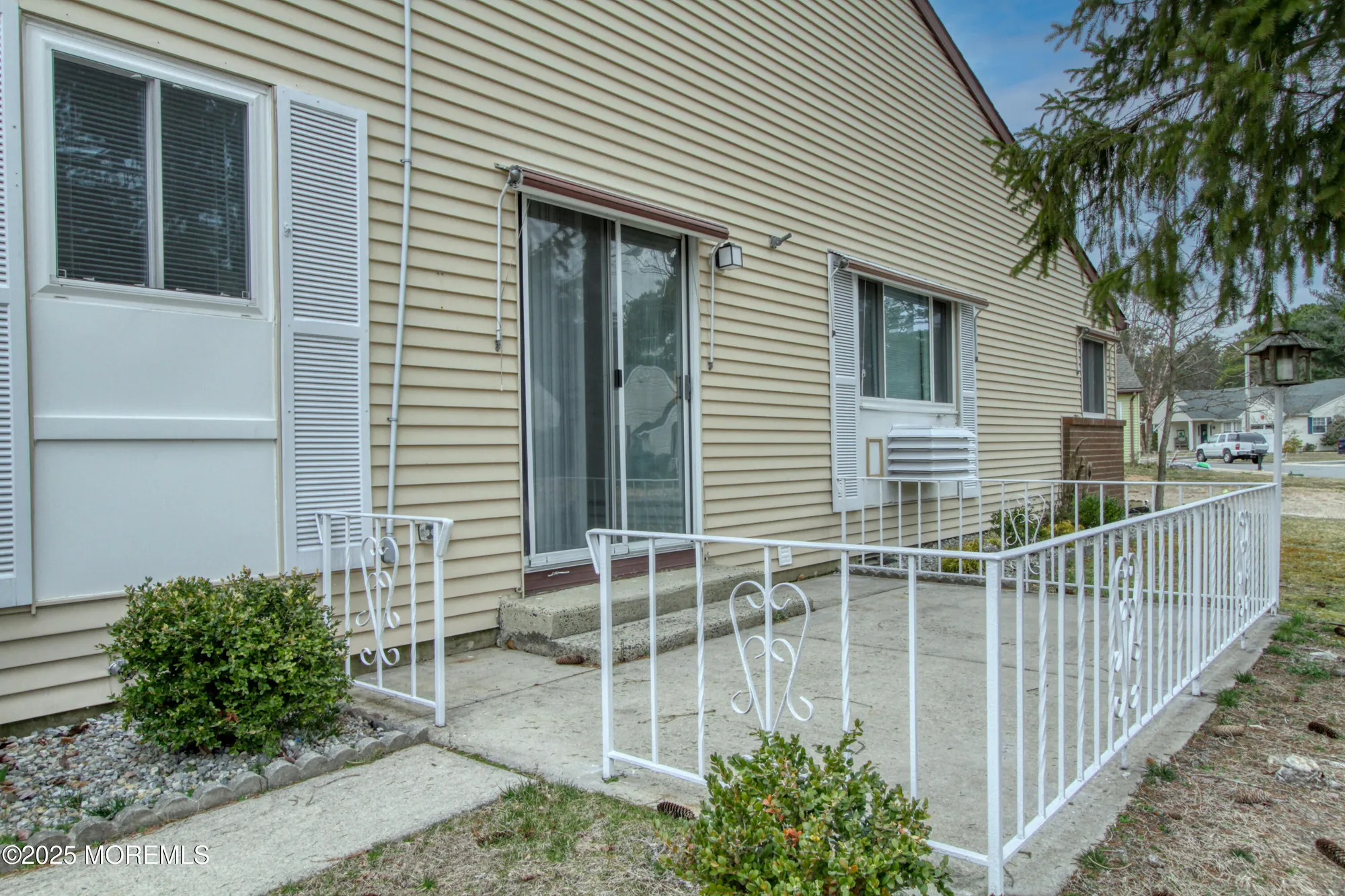 Property Slideshow image 17 of 19 | 1 stonybrook ct b, Whiting, NJ, 08759