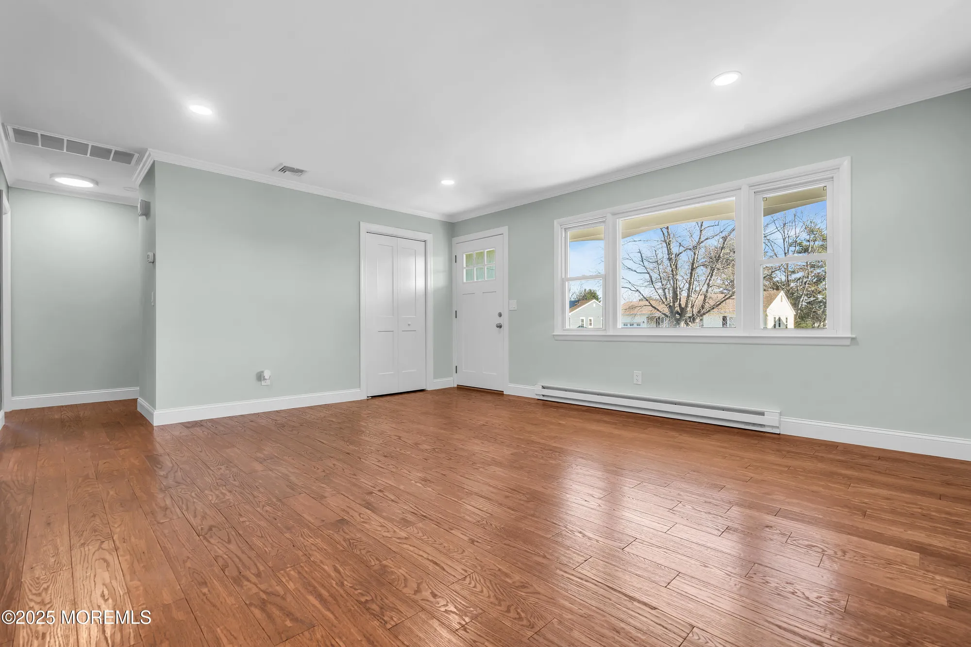 Property Slideshow image 7 of 31 | 80 brakenbury dr, Toms River, NJ, 08757