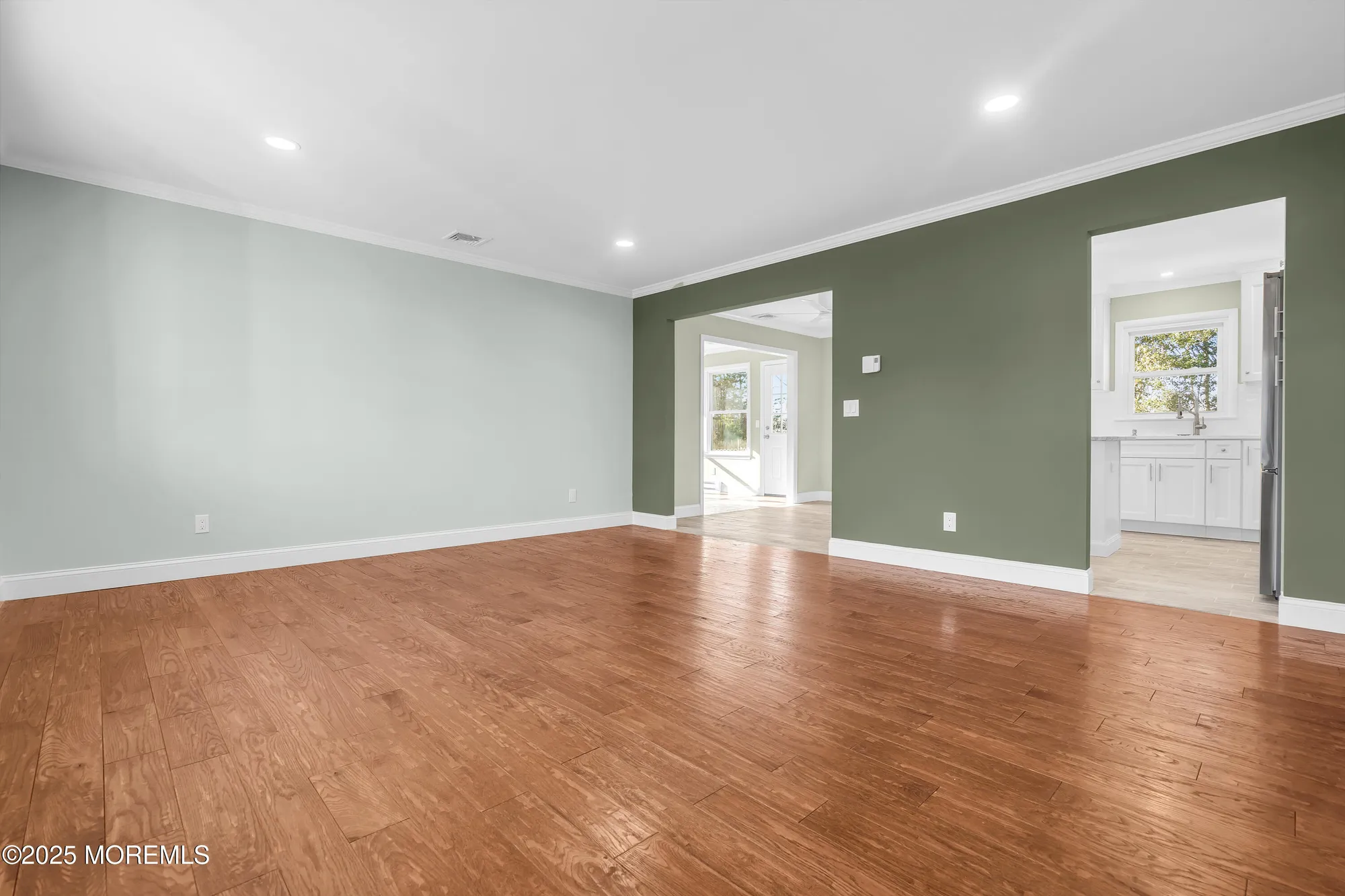 Property Slideshow image 5 of 31 | 80 brakenbury dr, Toms River, NJ, 08757