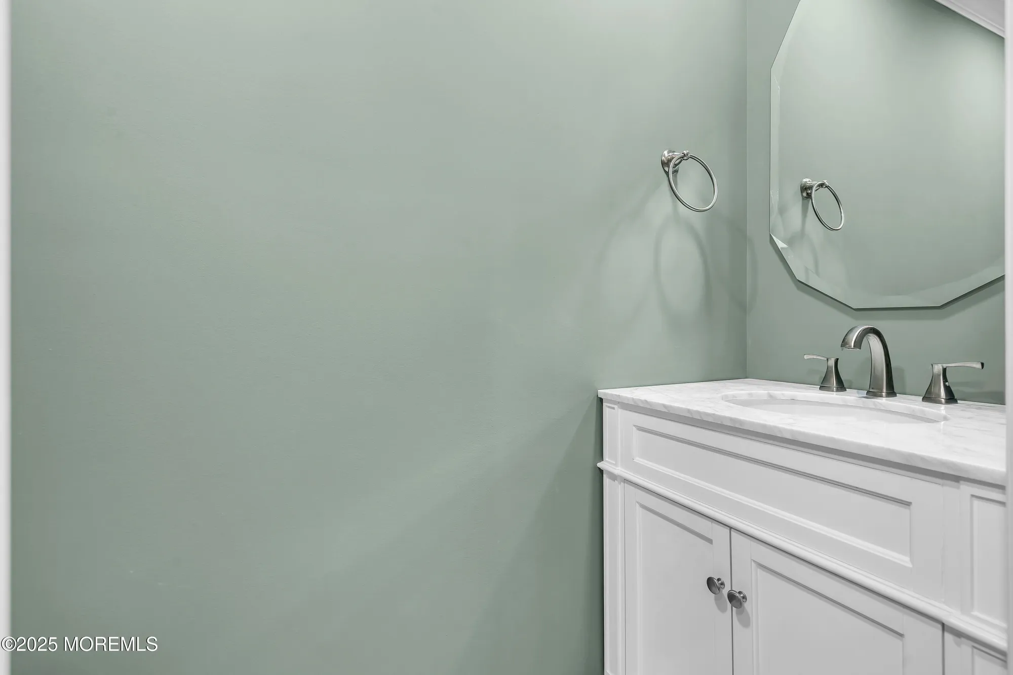 Property Slideshow image 20 of 31 | 80 brakenbury dr, Toms River, NJ, 08757