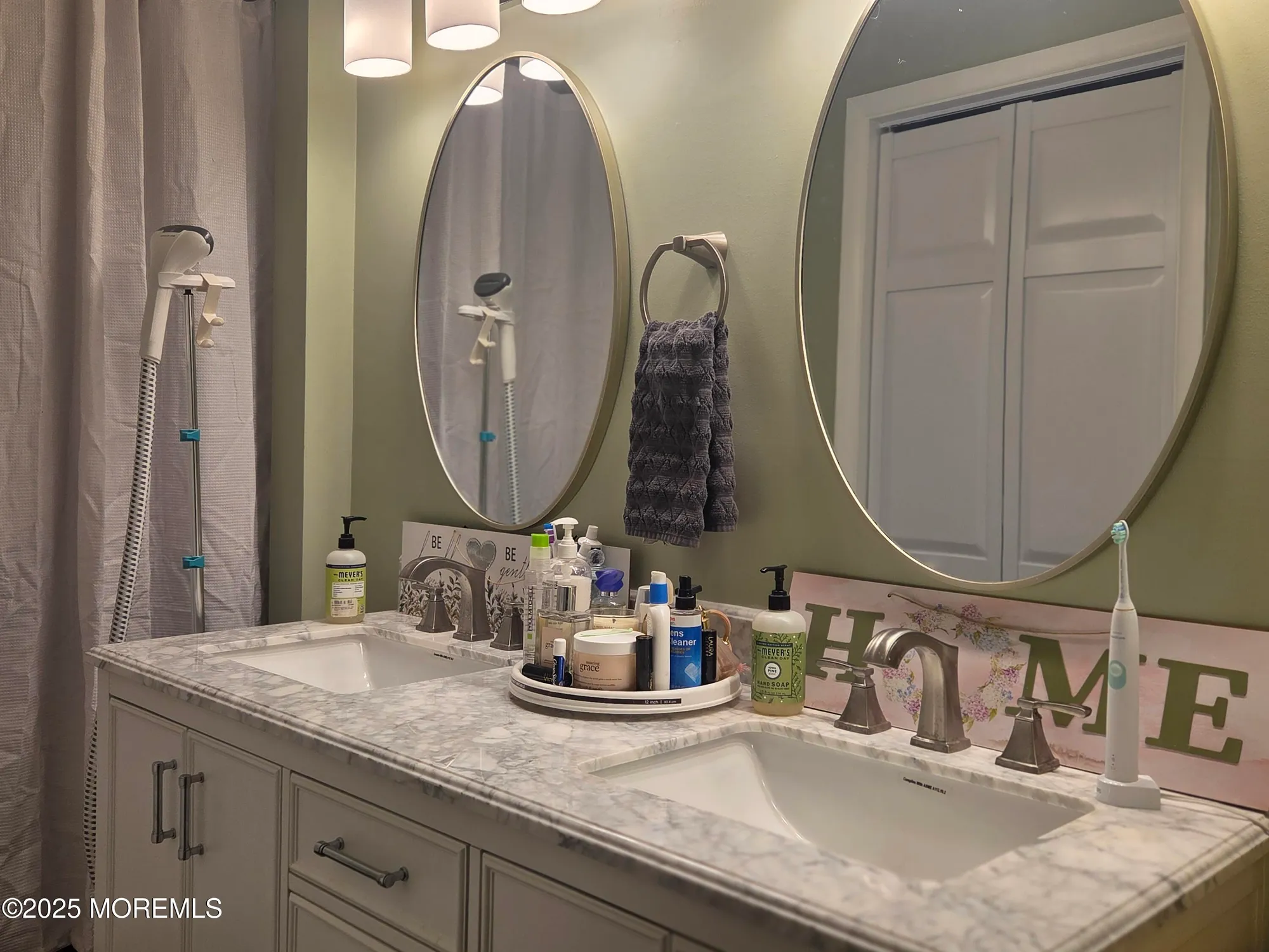 Property Slideshow image 13 of 19 | 949a liverpool cir, Manchester, NJ, 08759