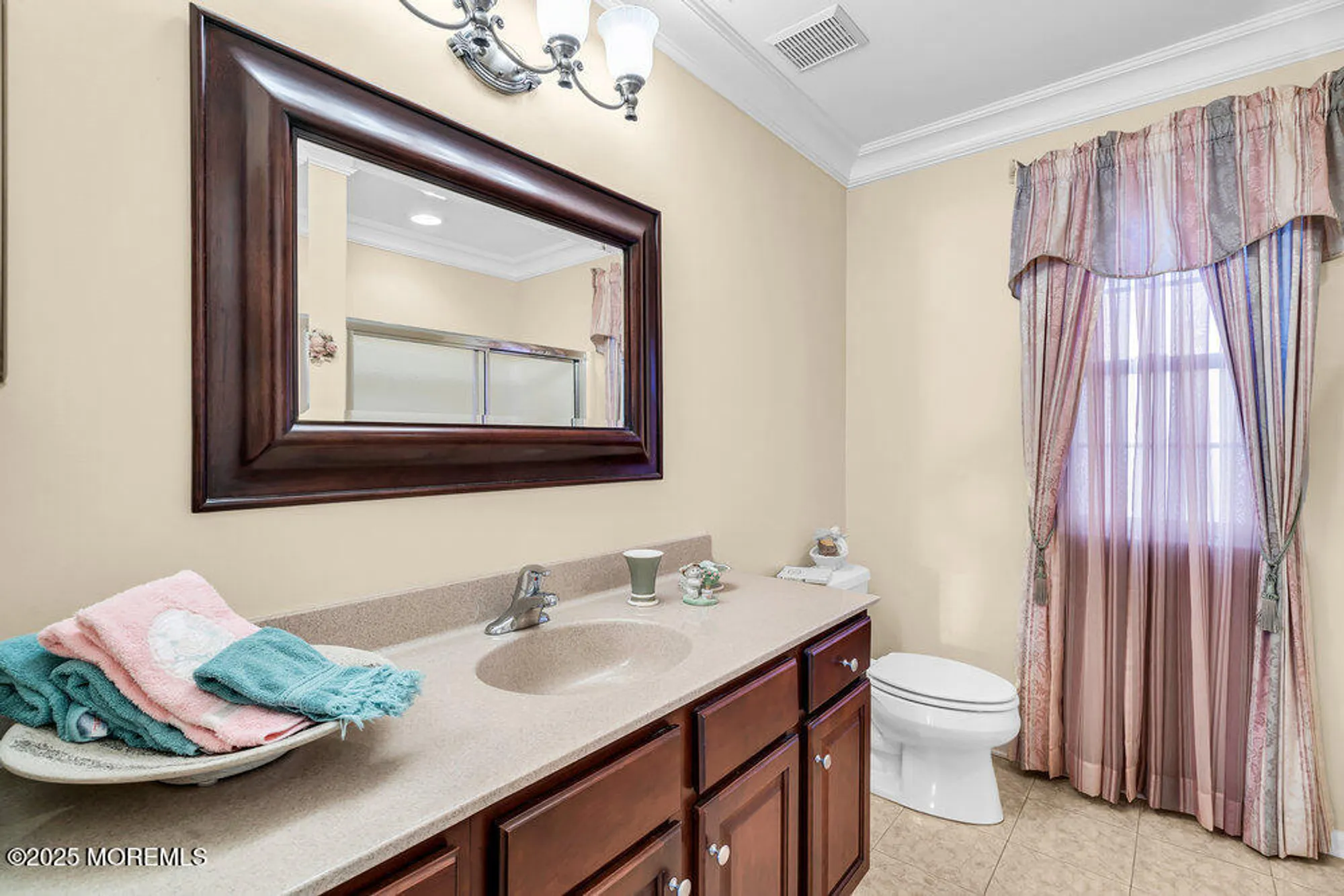 Property Slideshow image 40 of 73 | 193 wild dunes way, Jackson, NJ, 08527