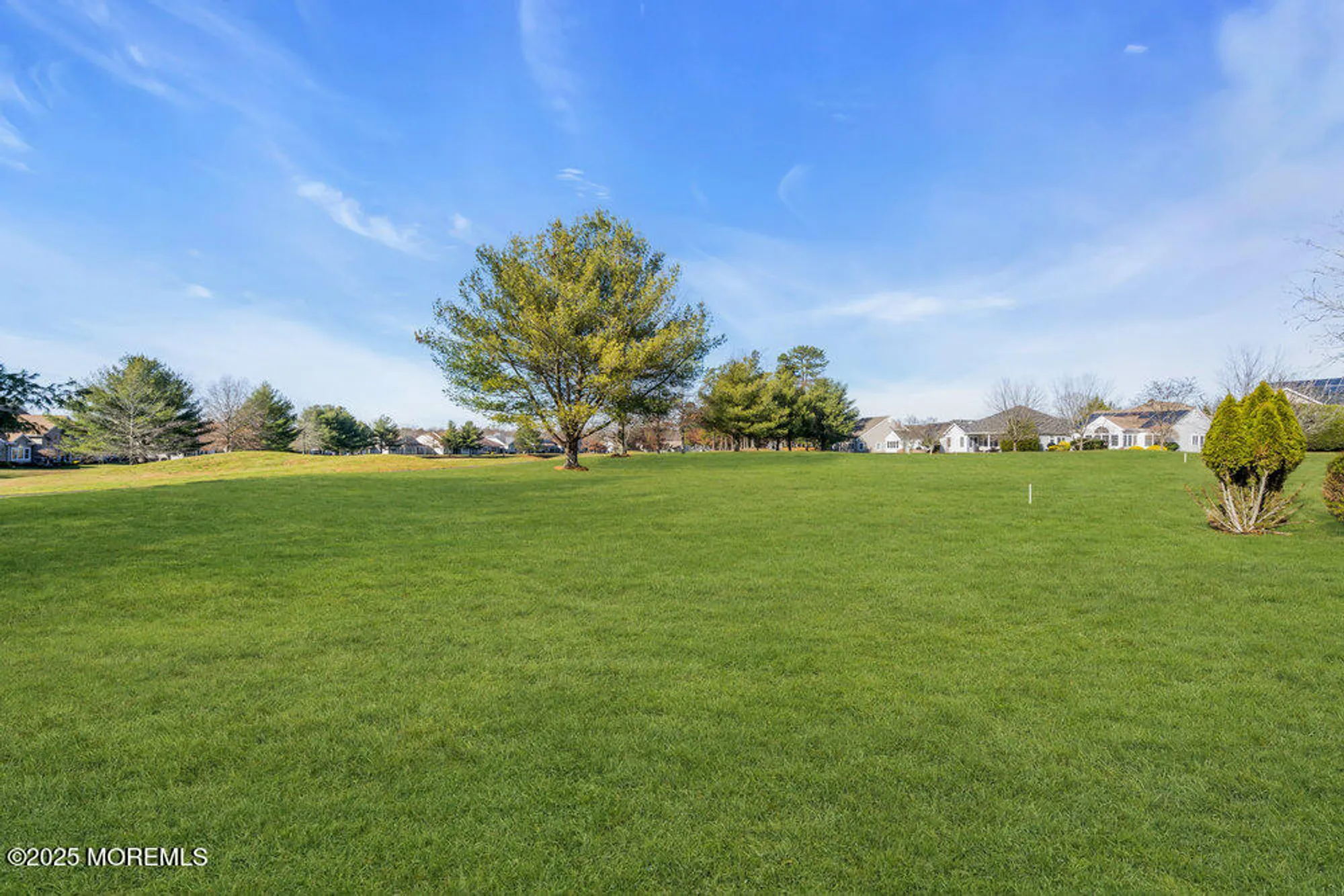 Property Slideshow image 50 of 73 | 193 wild dunes way, Jackson, NJ, 08527