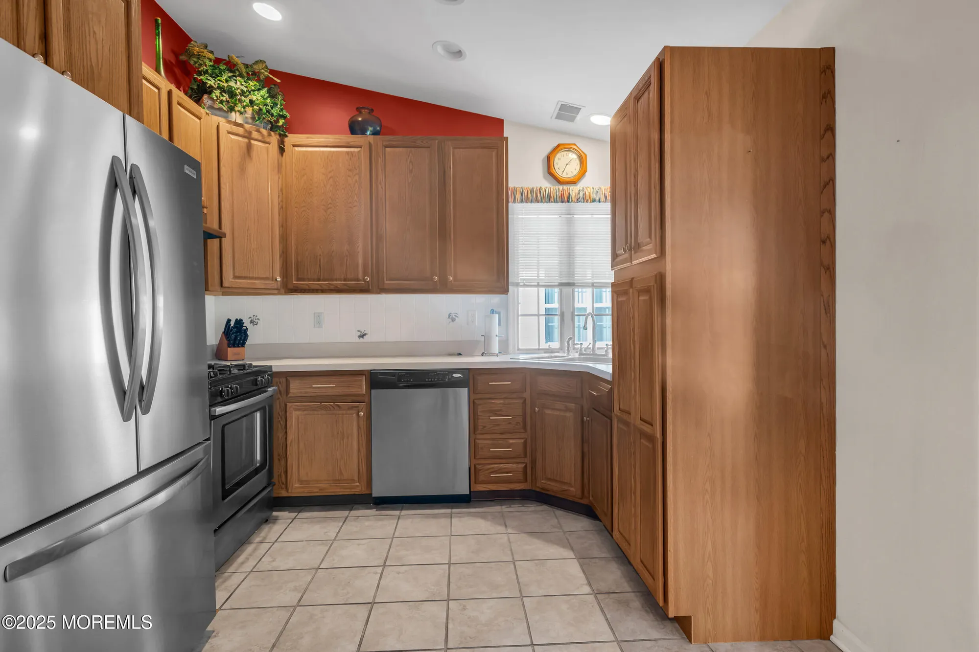 Property Slideshow image 17 of 44 | 509 waterford dr, Manchester, NJ, 08759
