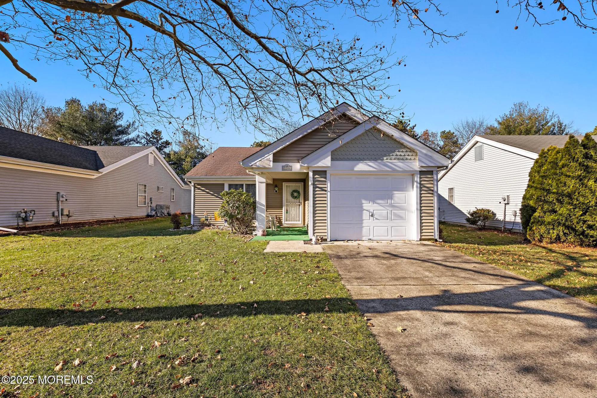 Property Slideshow image 4 of 29 | 2246 agincourt rd, Toms River, NJ, 08755