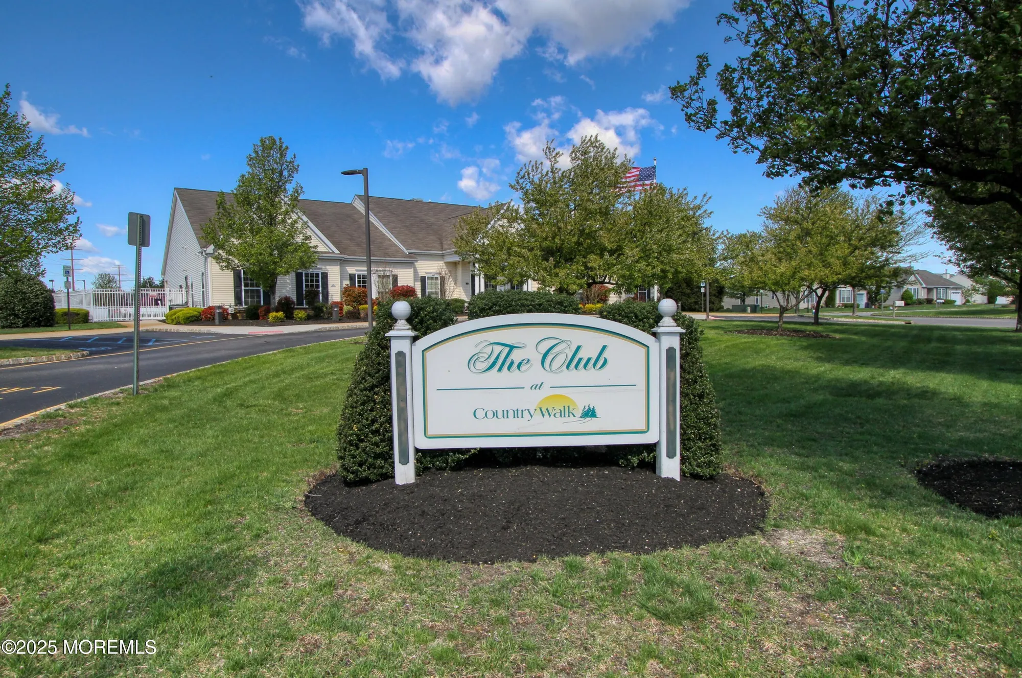 Property Slideshow image 13 of 18 | 32 winkle ct, Manchester, NJ, 08759