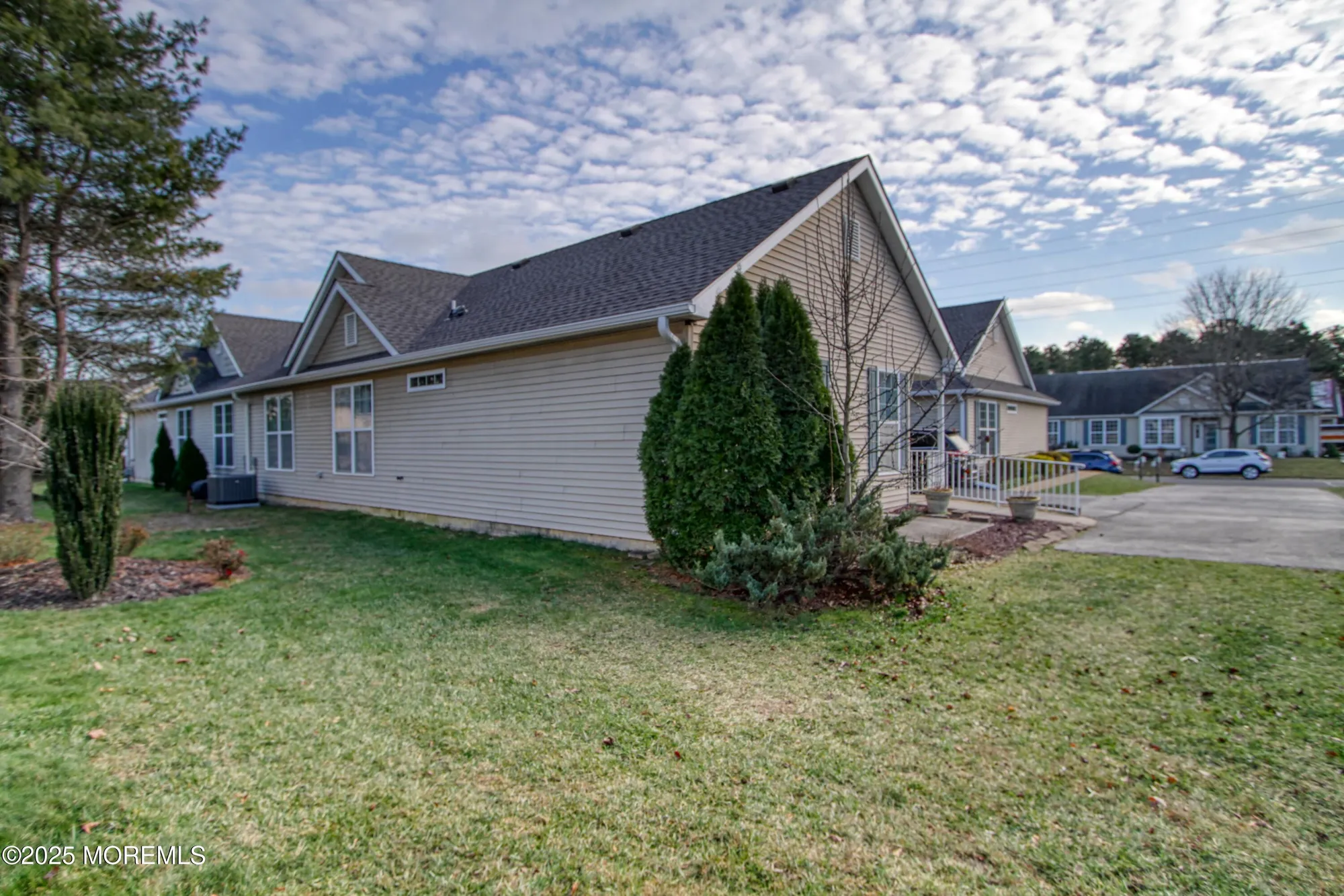 Property Slideshow image 11 of 18 | 32 winkle ct, Manchester, NJ, 08759