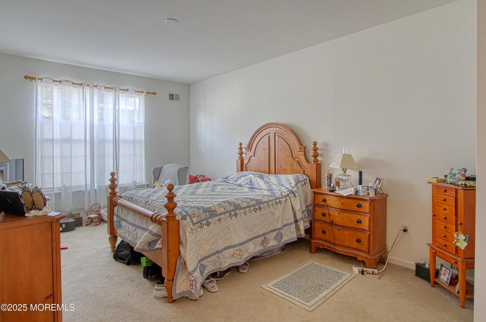 Property Slideshow image 6 of 18 | 32 winkle ct, Manchester, NJ, 08759